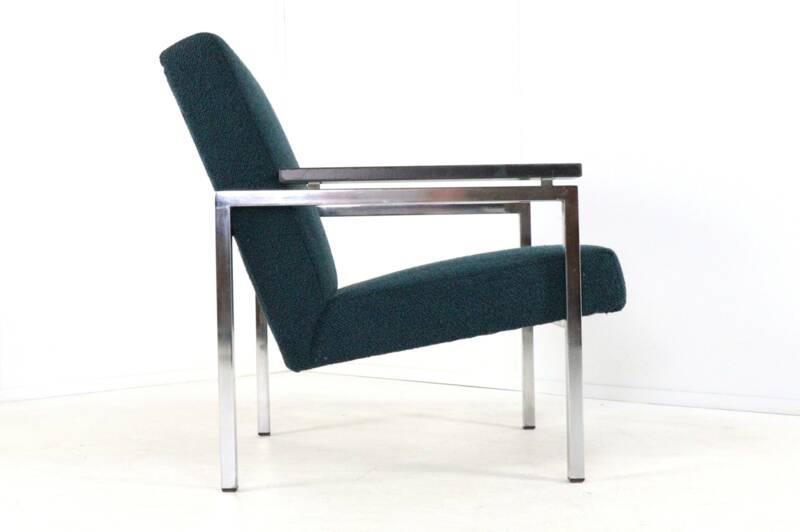 Gijs van der Sluis armchair no. 30 | more pieces in stock - new upholstery