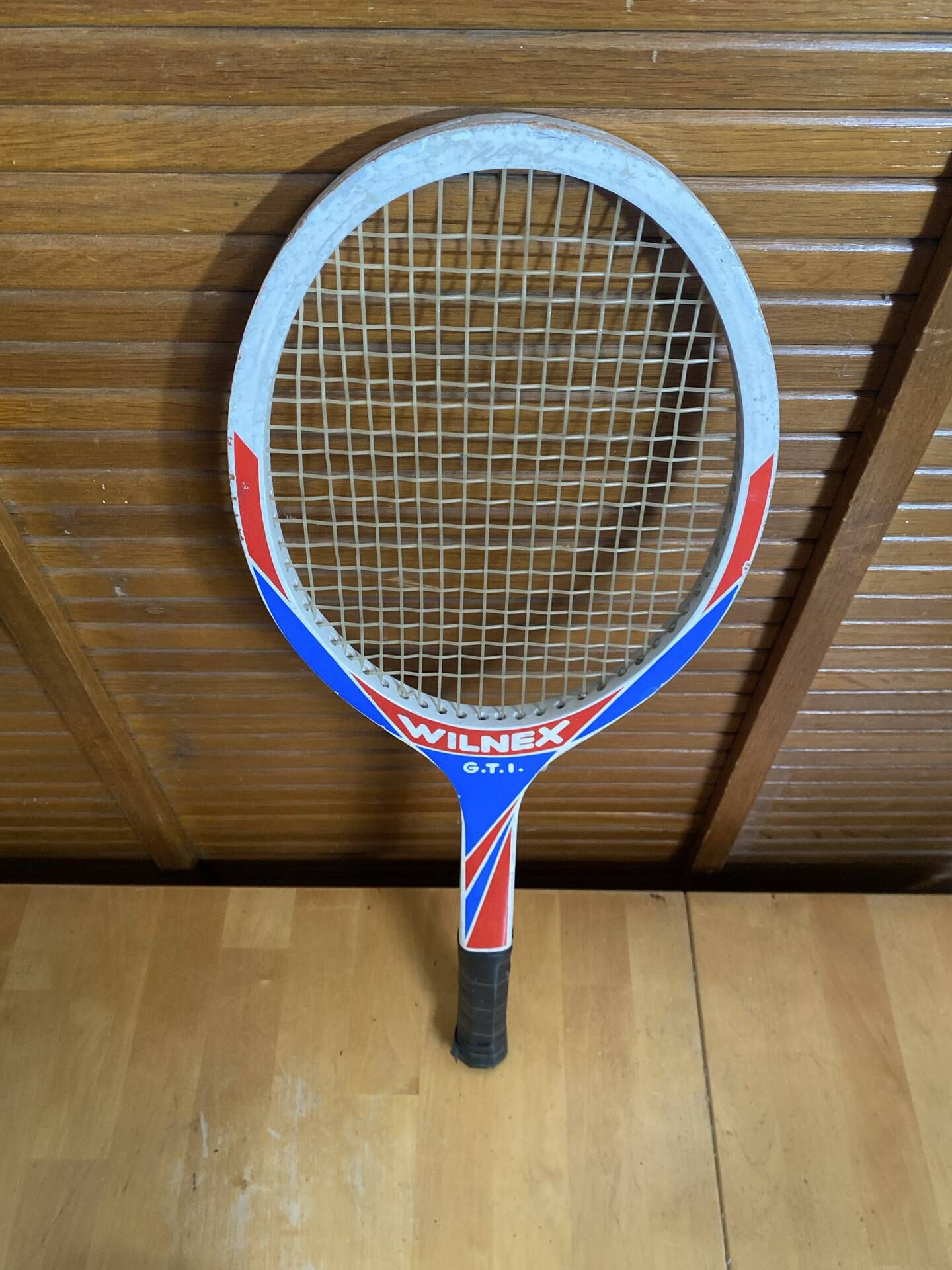 Vintage wilnex gti tennis racket wooden sports