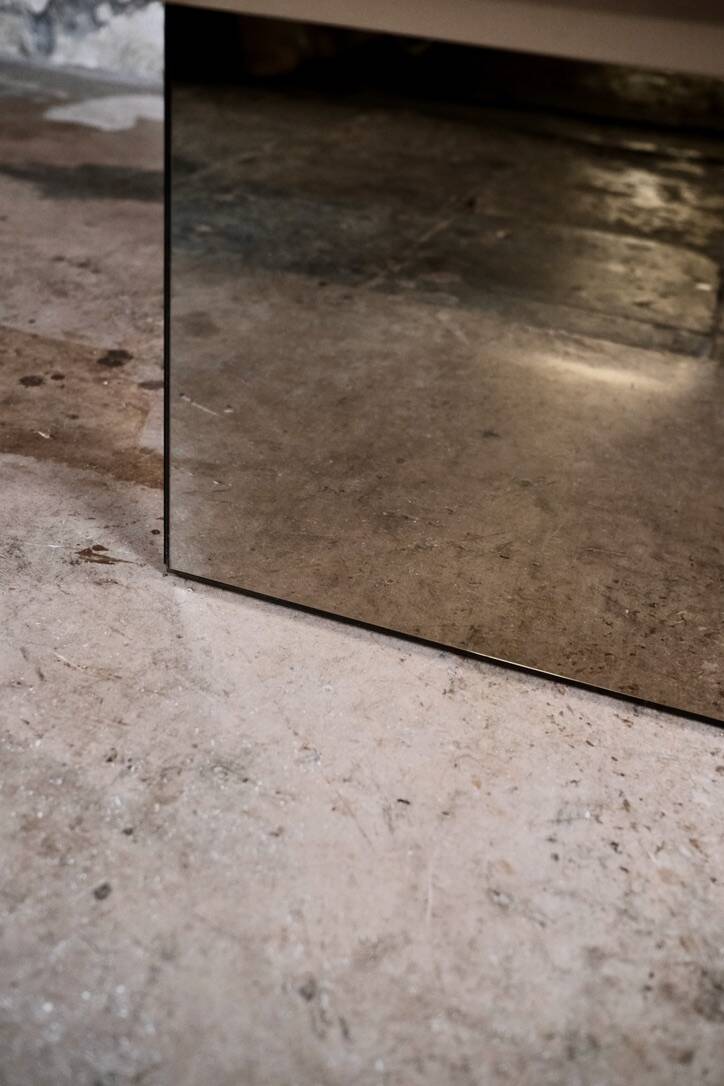 Ash burl bar coffee table, Paul Michel for Roche Bobois, 1980s