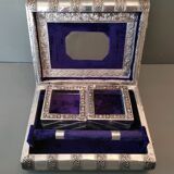 Handcrafted ethnic jewelry box - Hand-pushed silver iron - India - 70's