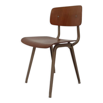 Friso Kramer fro Ahrend de Cirkel, Revolt dining chair, The Netherlands