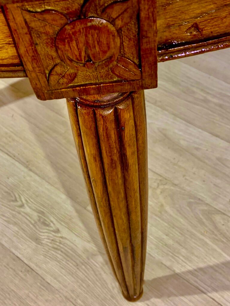 OVAL TABLE Art Deco period 1920 in solid oak, possibility of extensions