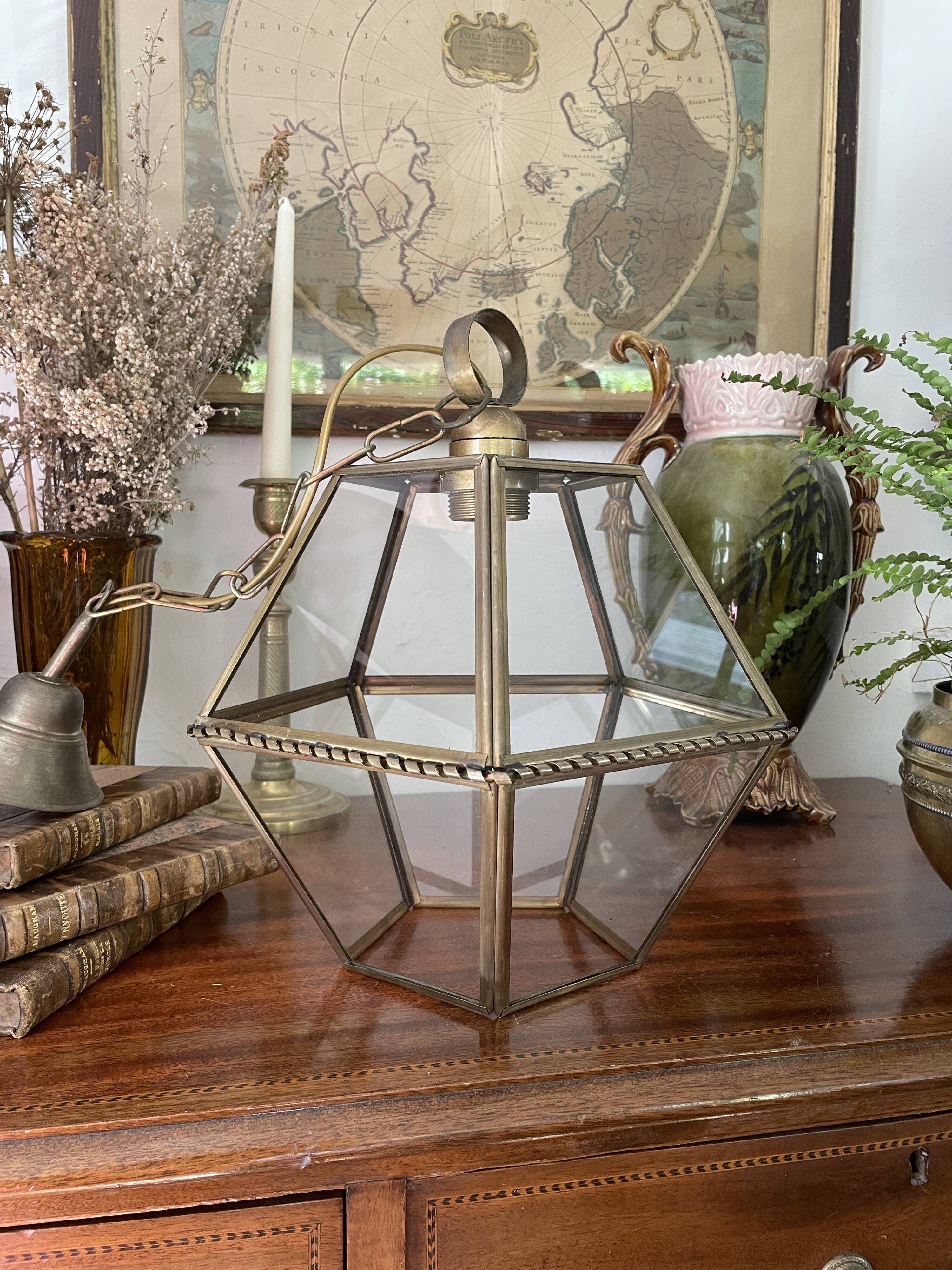 Brass lantern suspension