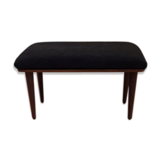 Scandinavian foot rest