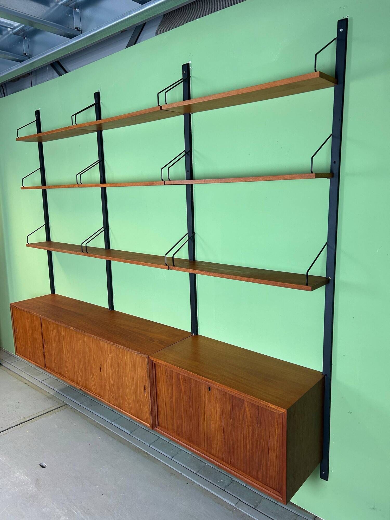 Poul Cadovius Mid- Century Modern Modular Teak Wall Unit Shelving for Cado