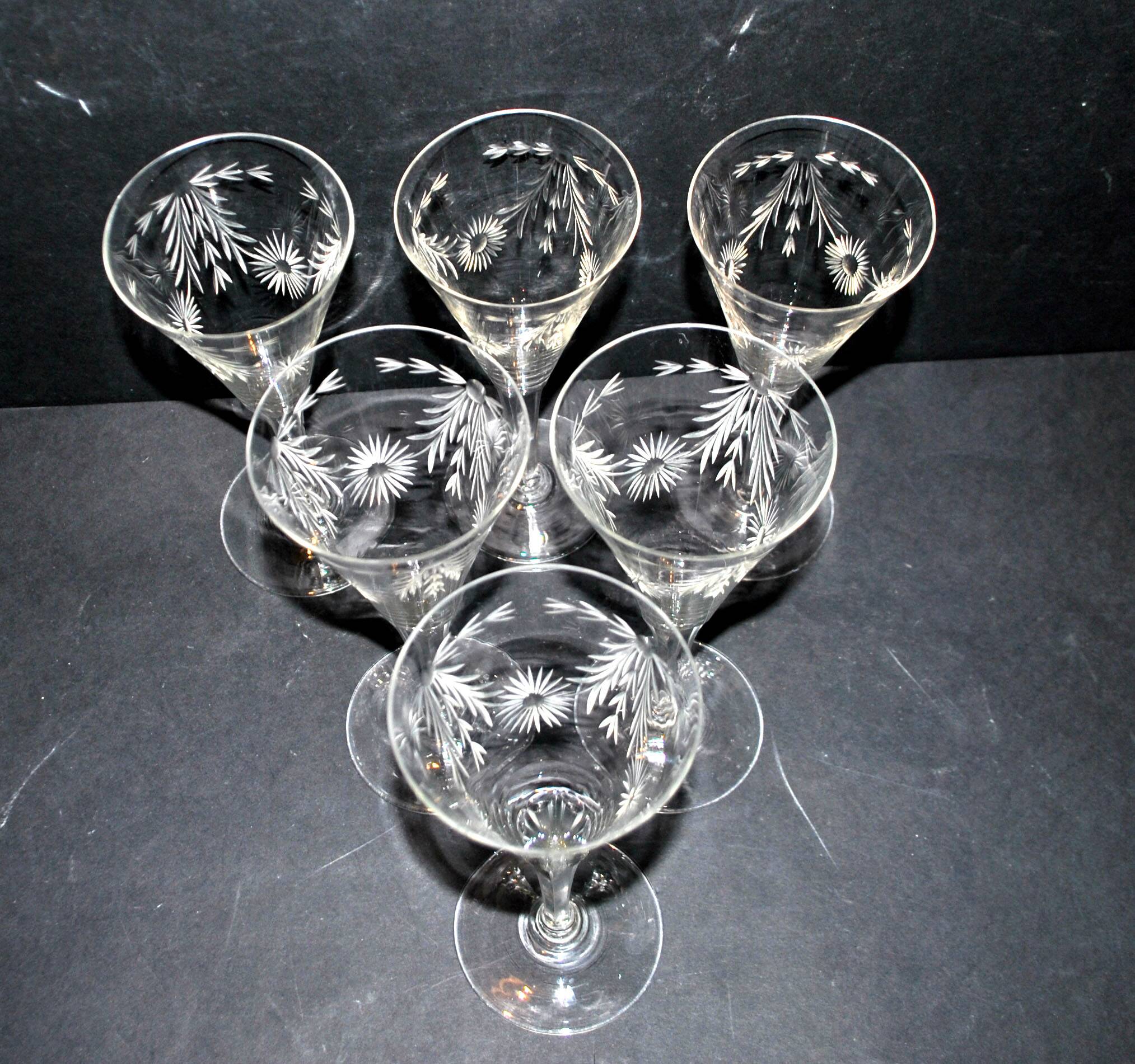 Set of 6 Roemer wine glasses Crystal flutes engraved garland 1900