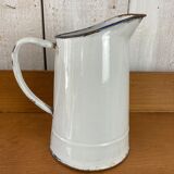 Enamelled pitcher
