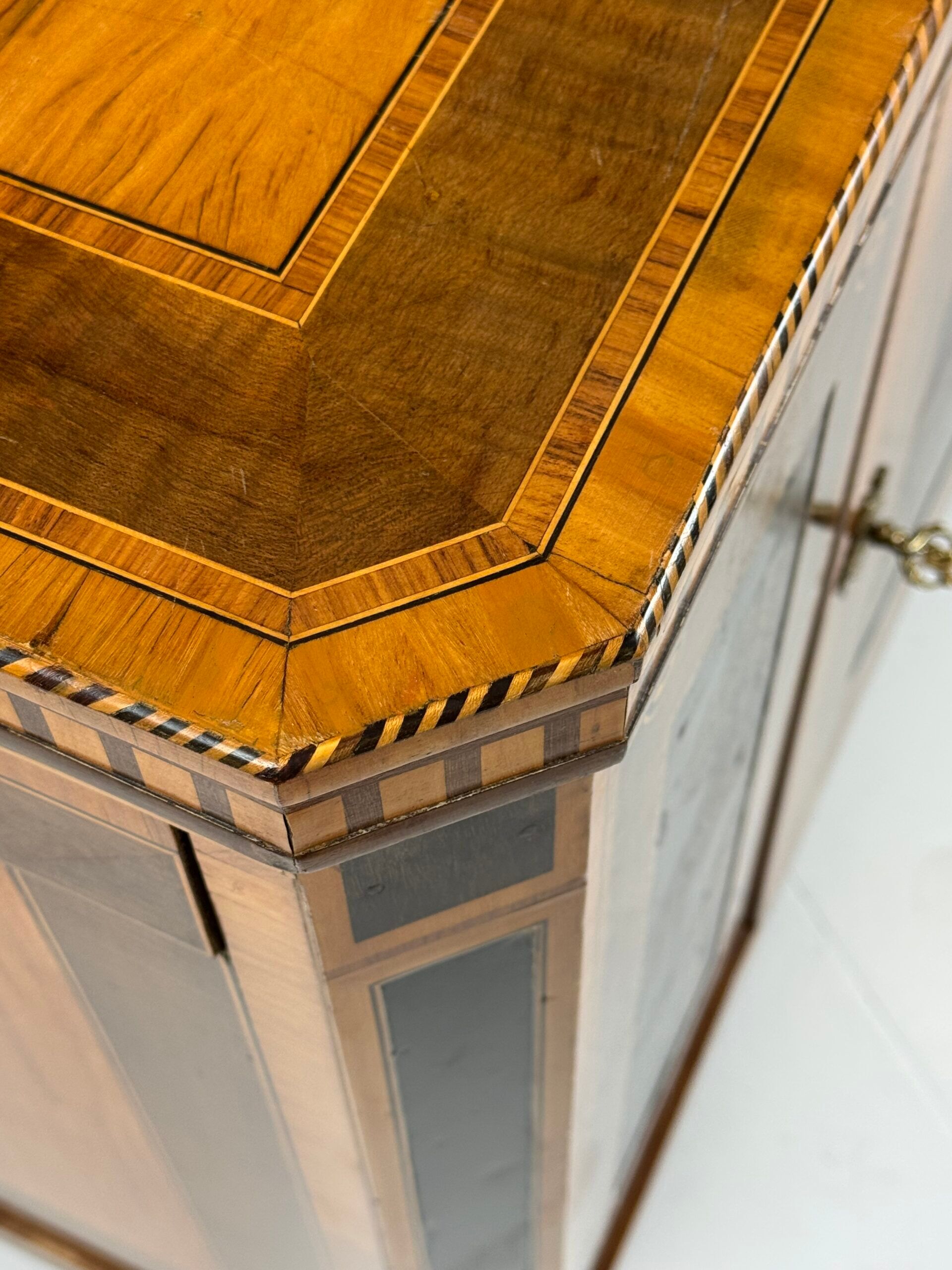 Buffet pliant Louis XVI du XVIIIe siècle