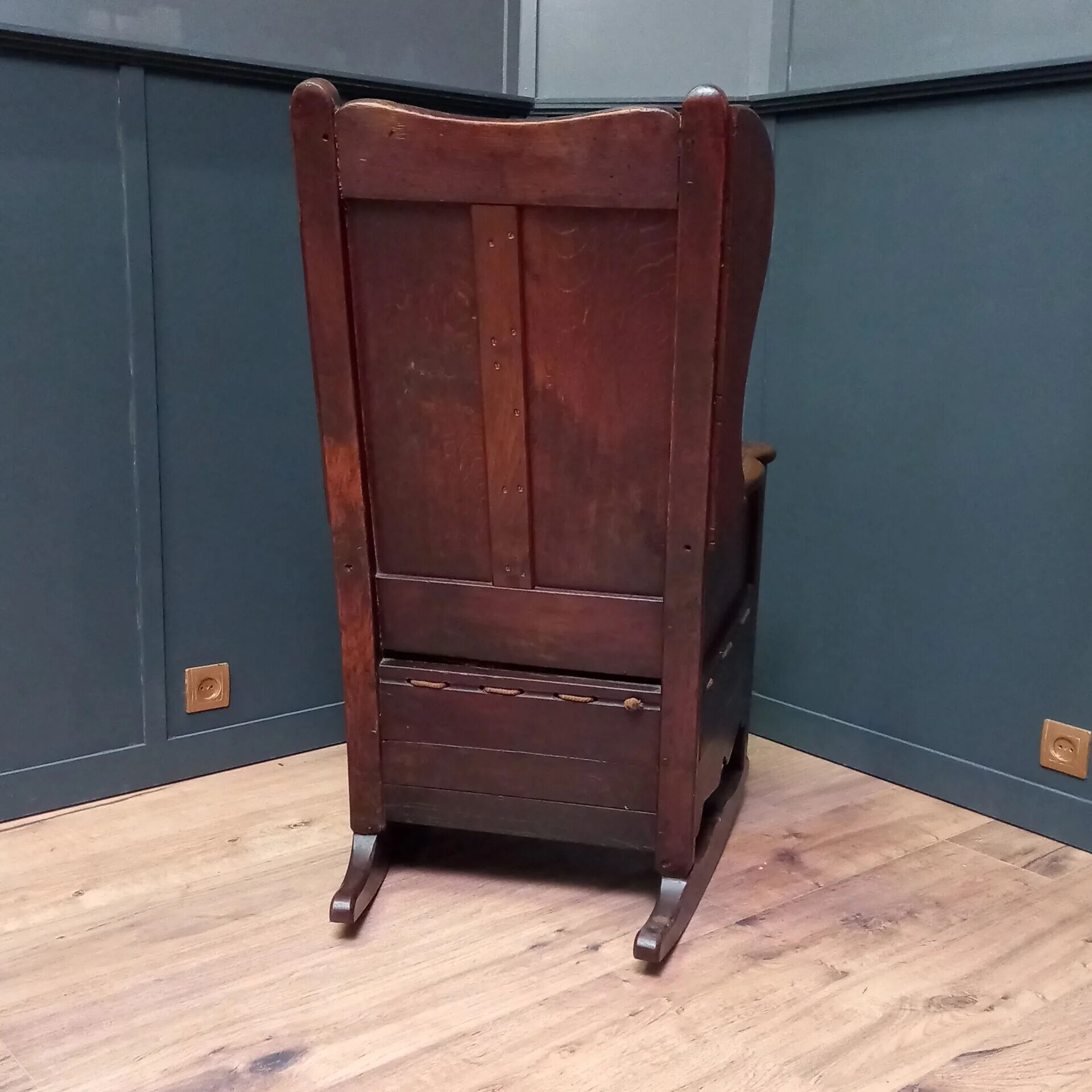 Welsh lambing rocking chair