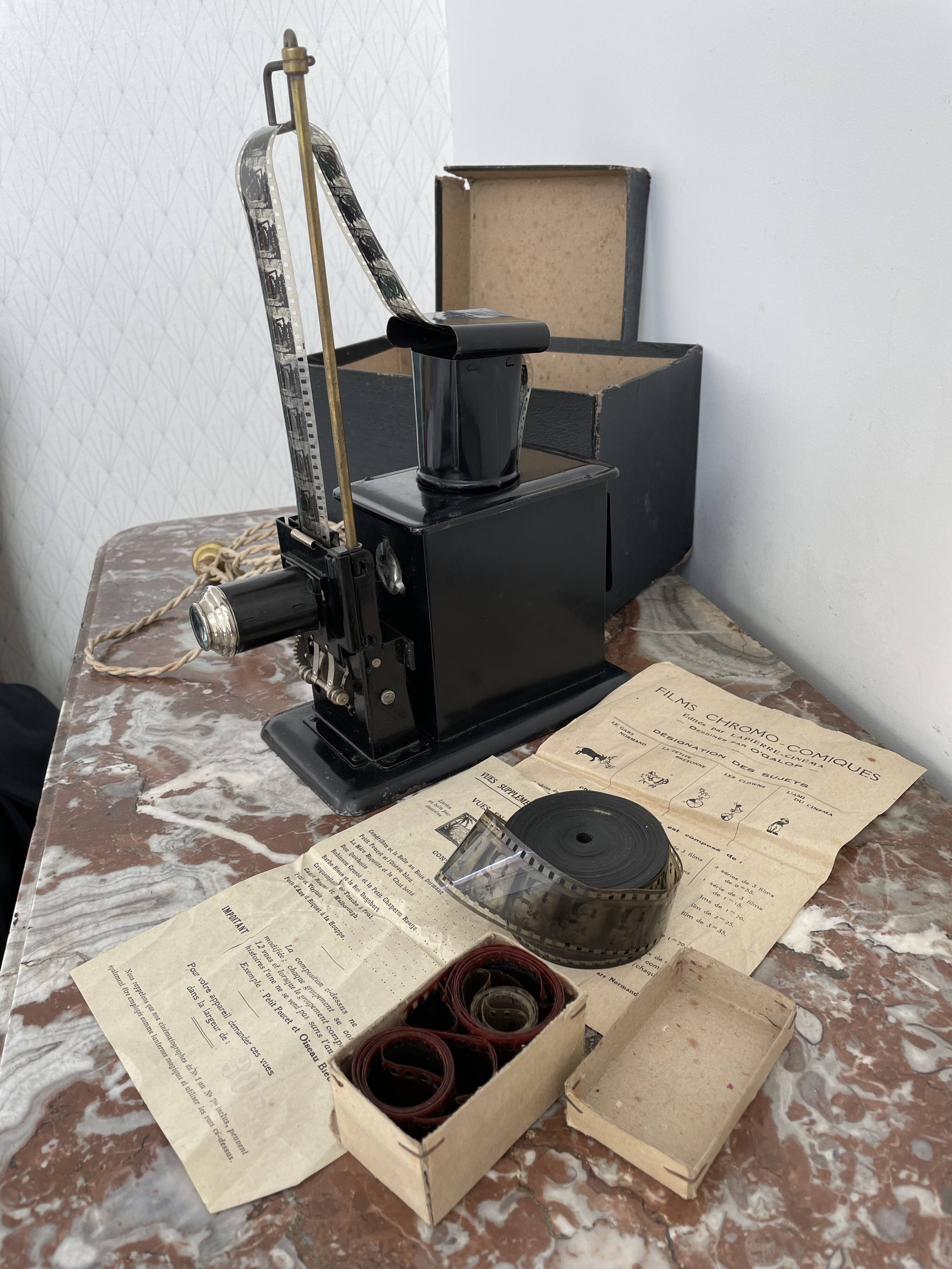 Projector, Magic lantern, cinema, Lapierre-cinéma, Unis-France, 1915