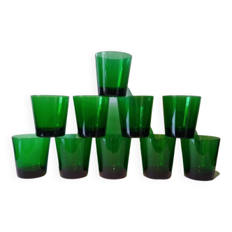 Verre à eau vert