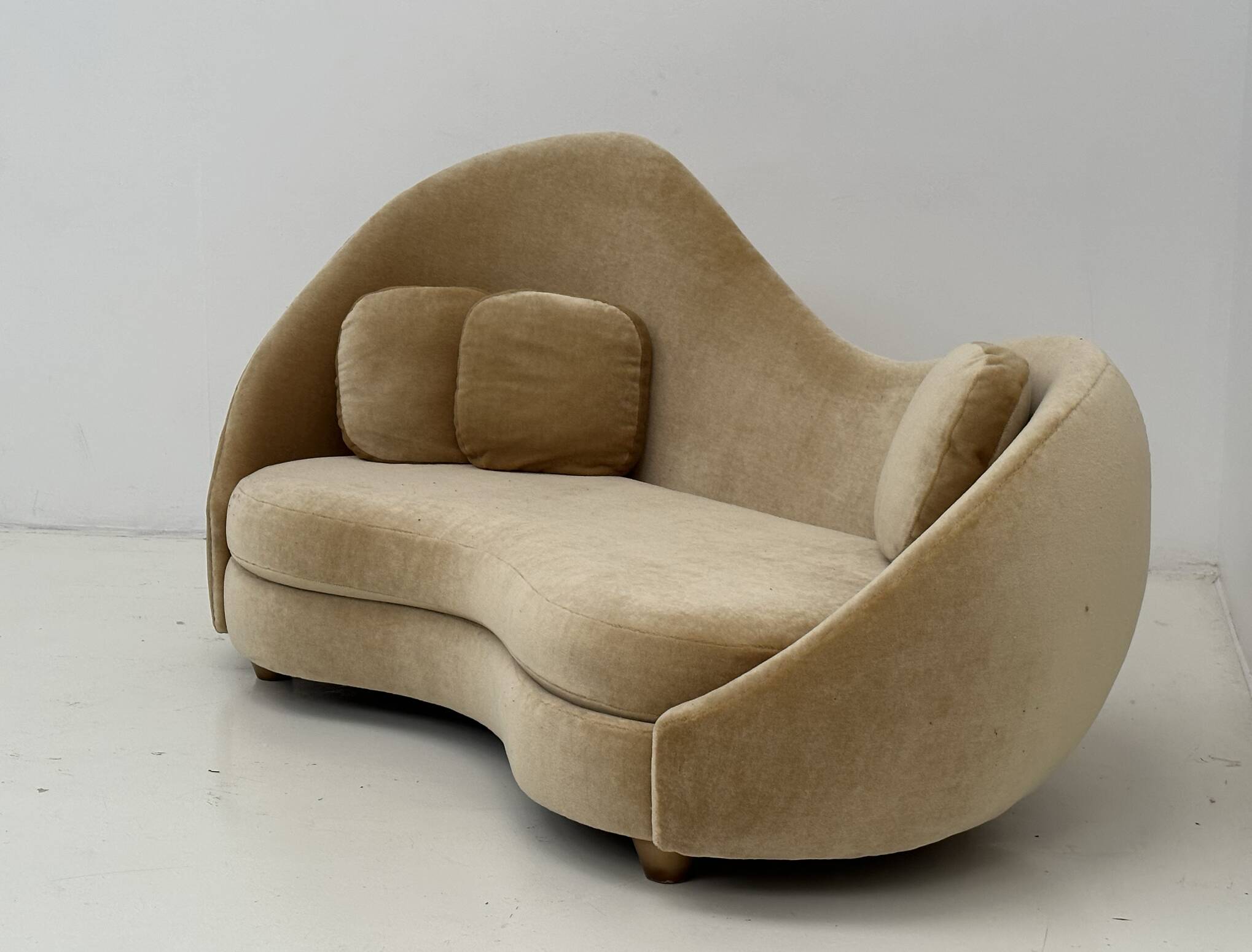 Italian Art Deco sofa