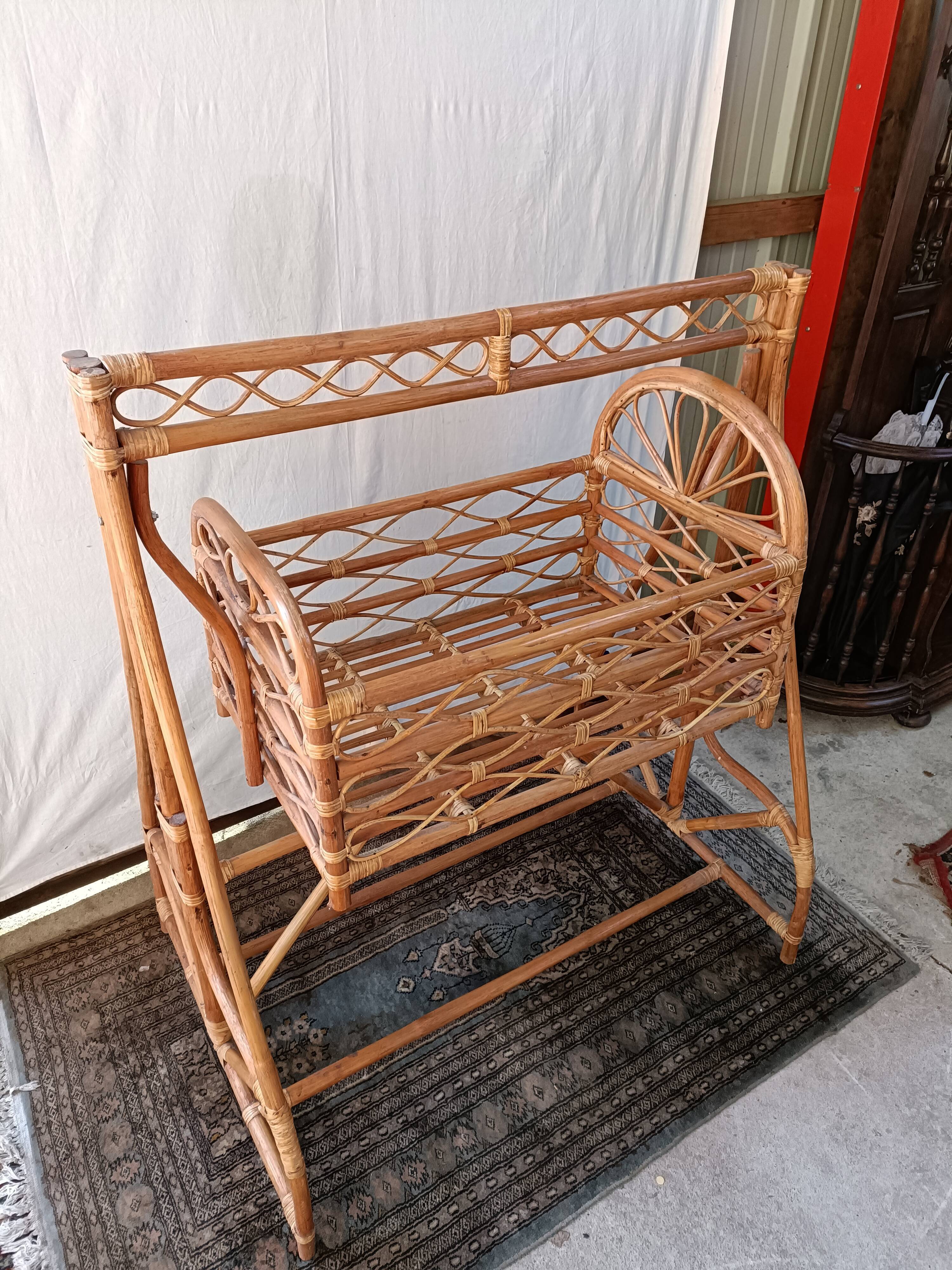 Rattan swing cradle