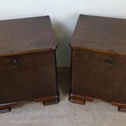 Pair of Art Deco period bedside tables or nightstands in burl circa 1930