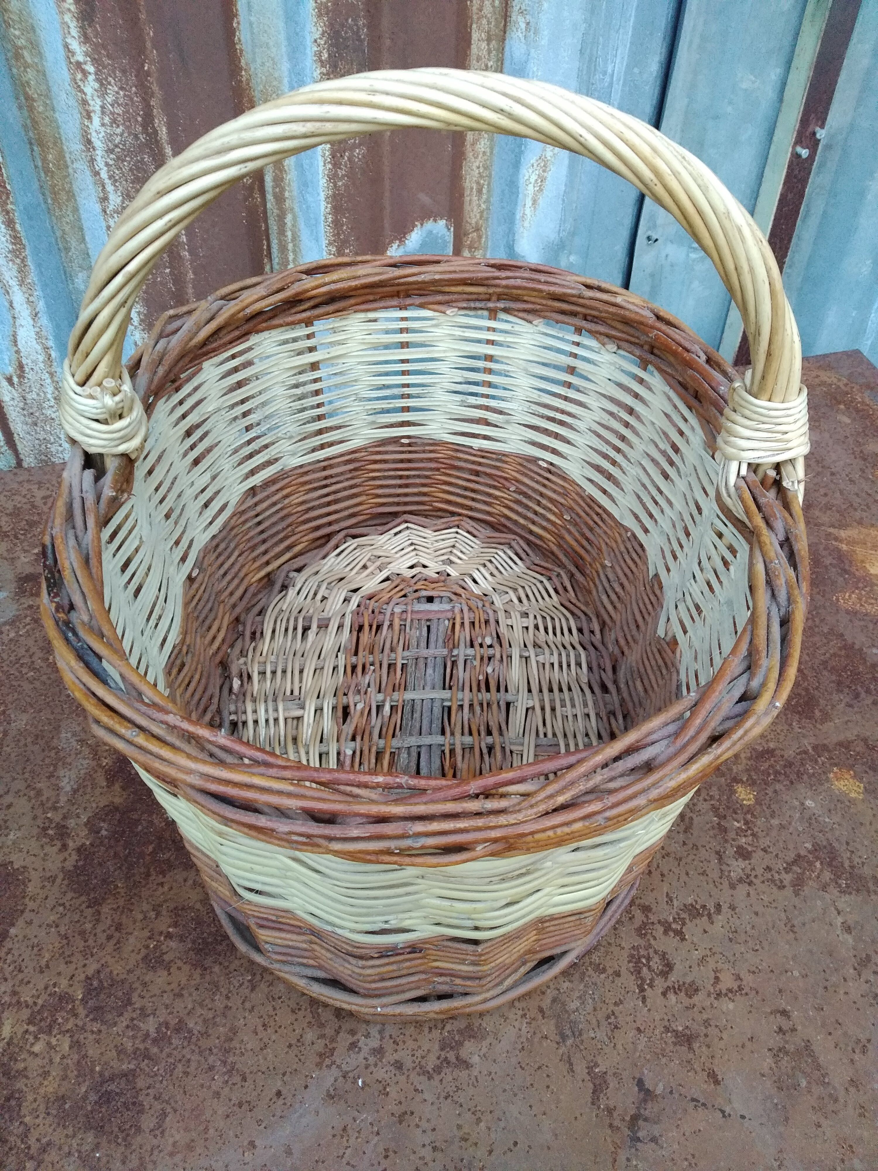Provençal basket