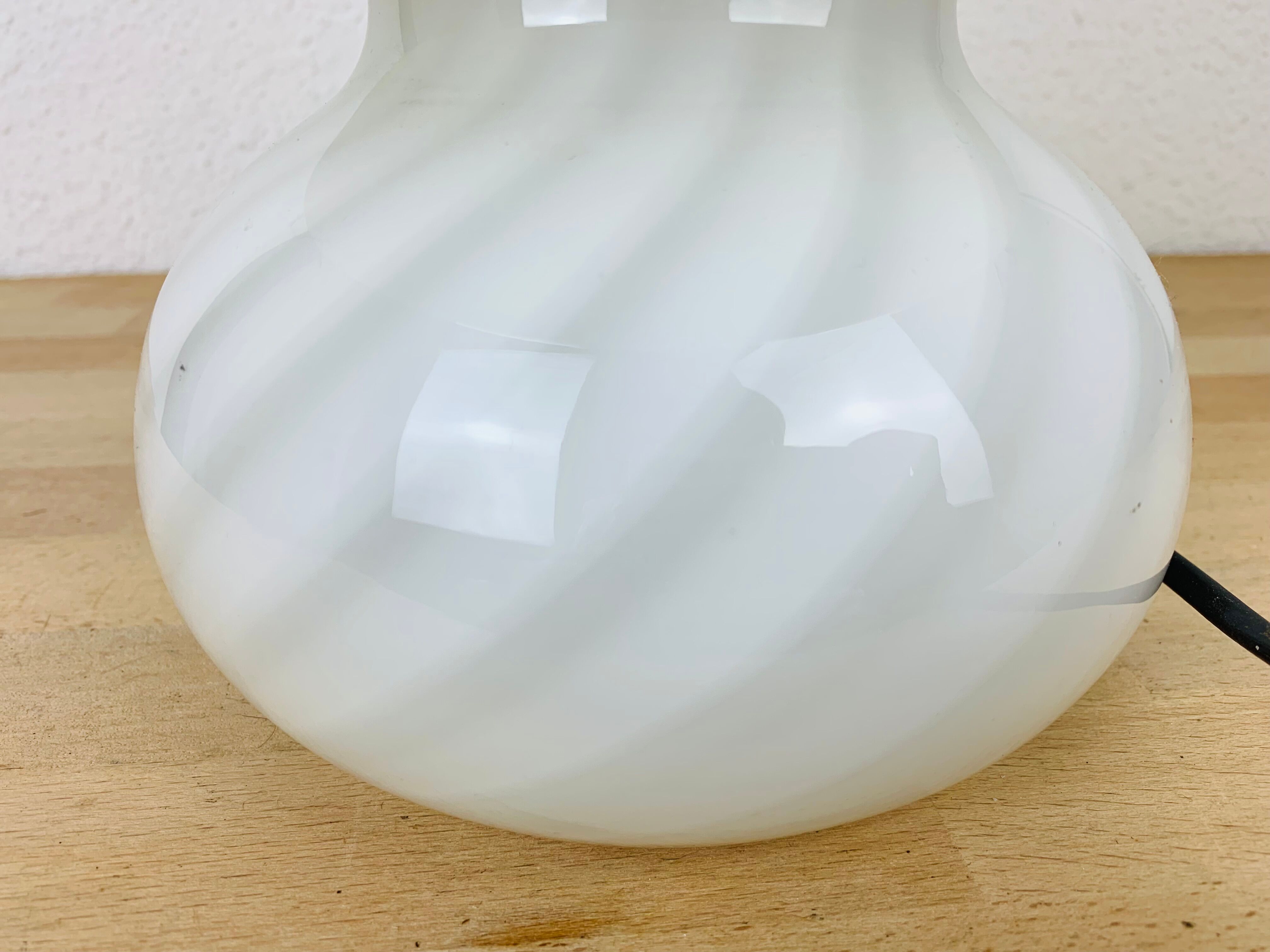 Mushroom lamp Murano white 70's