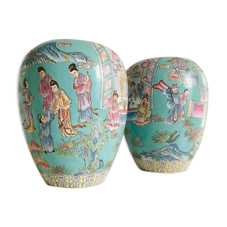Pair of Chinese pots
