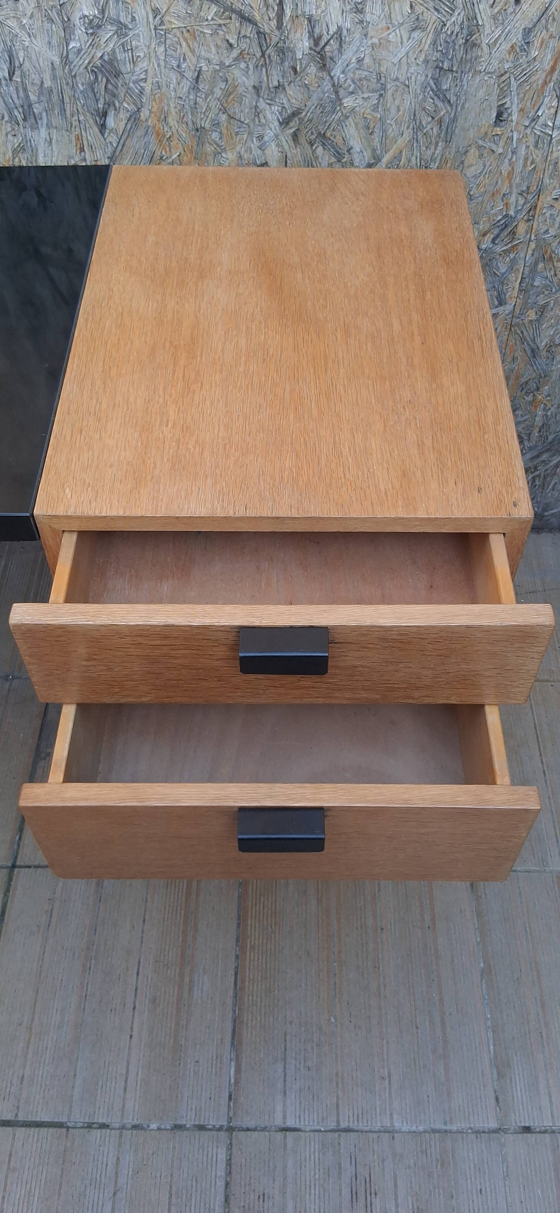Bureau cm 141 de pierre pulin