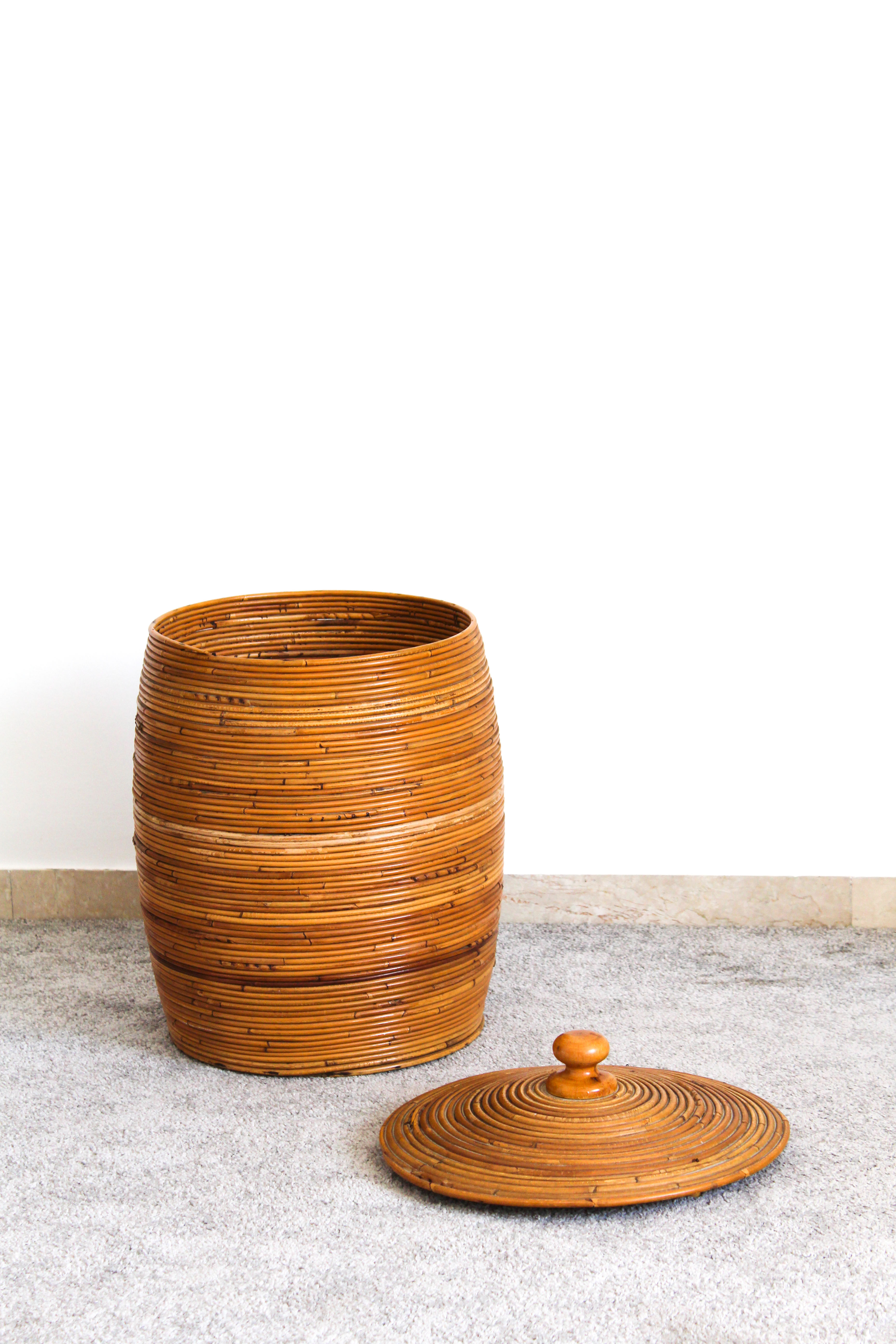 Cylindrical wicker basket, Italy 70's