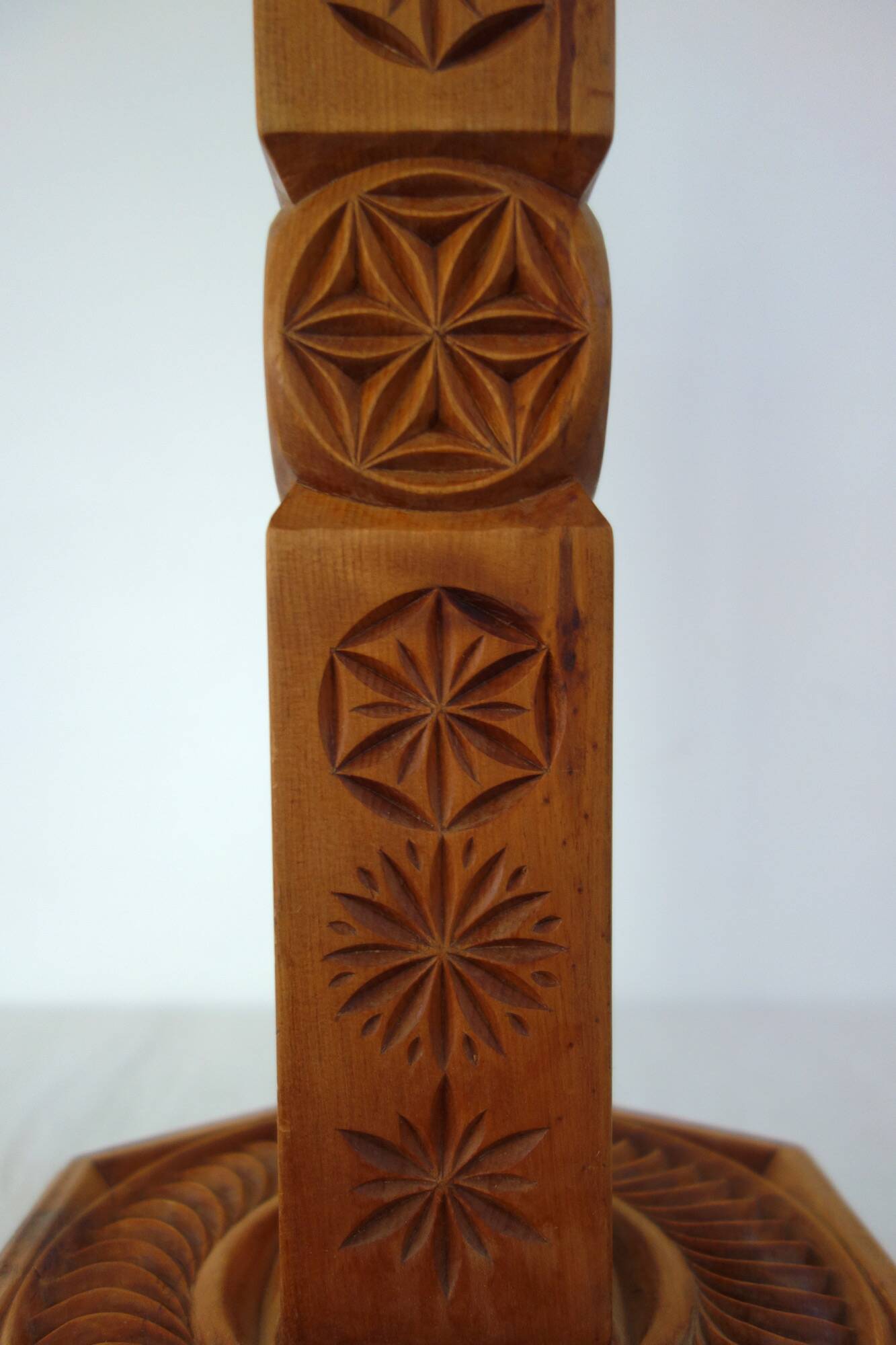 Pine lamp bases in popular art from the Hautes Alpes, 1970s.