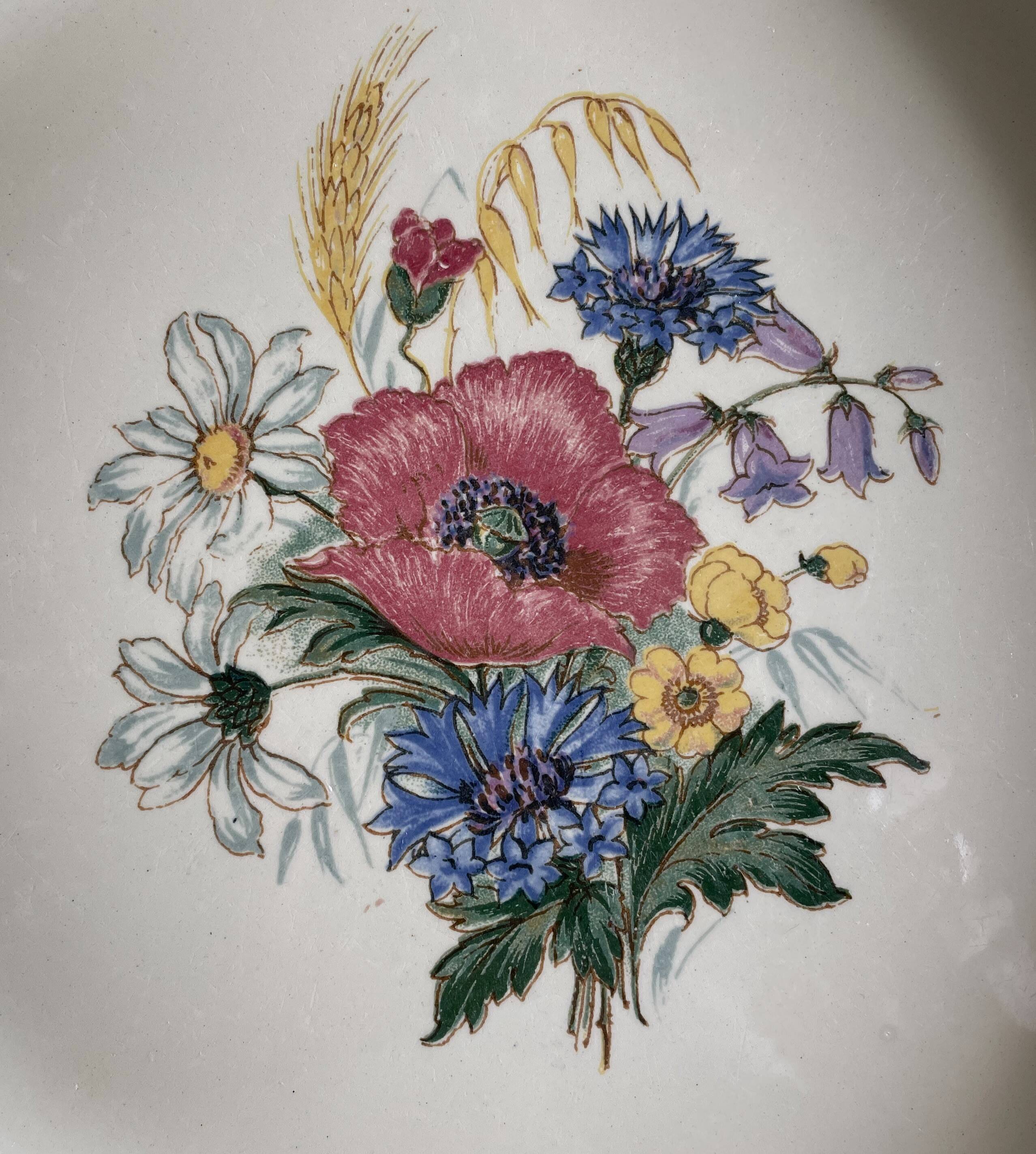 Large antique Sarreguemines earthenware salad bowl
