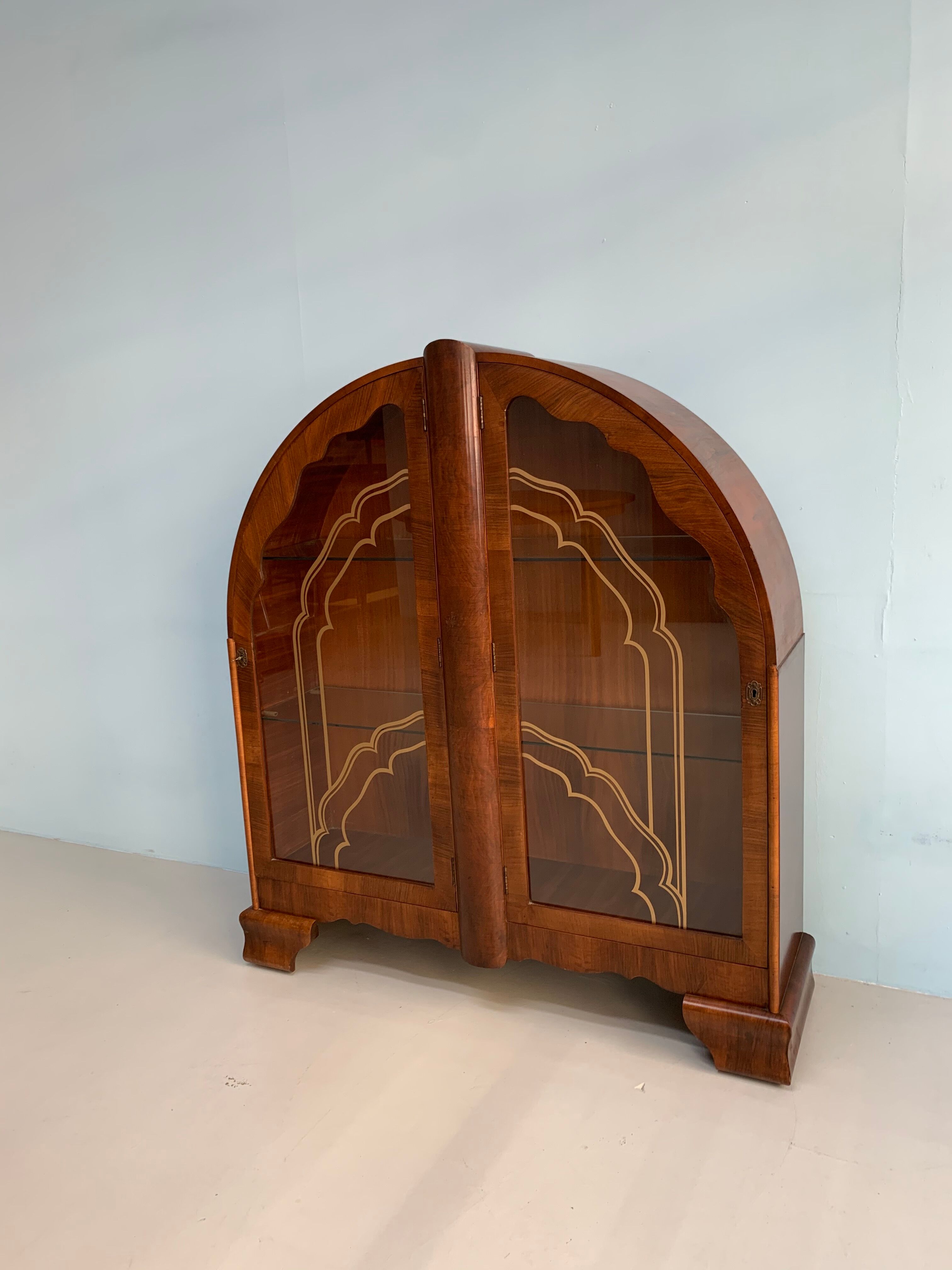 Vintage Art Deco display