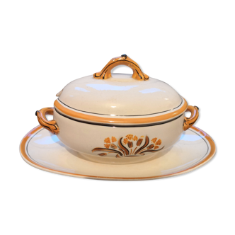 1 Creil and Montereau saucer