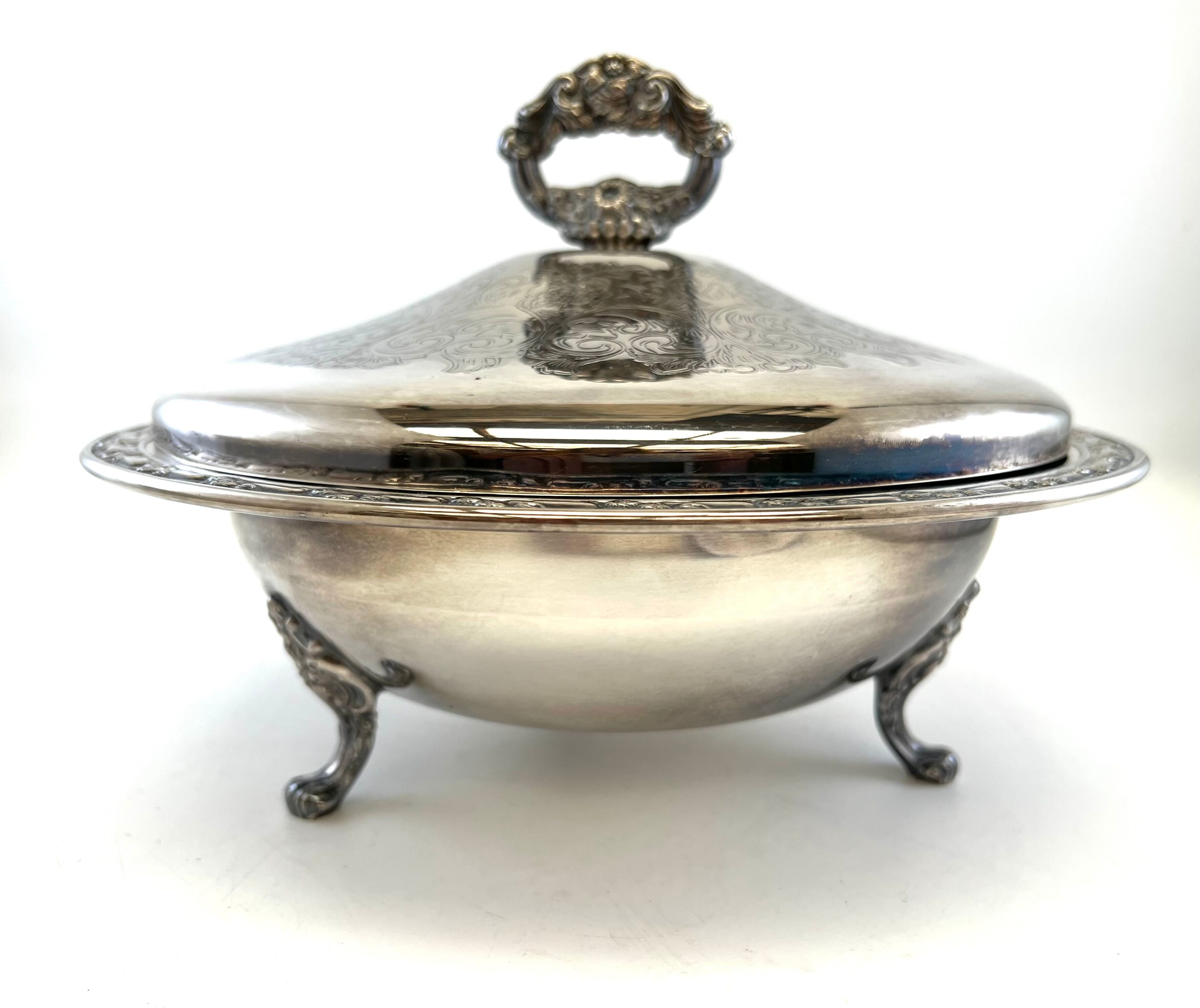 Tureen in metal Oneida USA