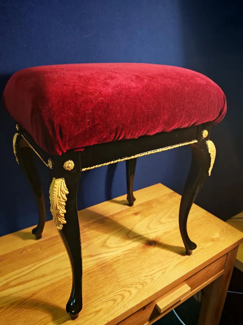 Vintage French style vanity stool