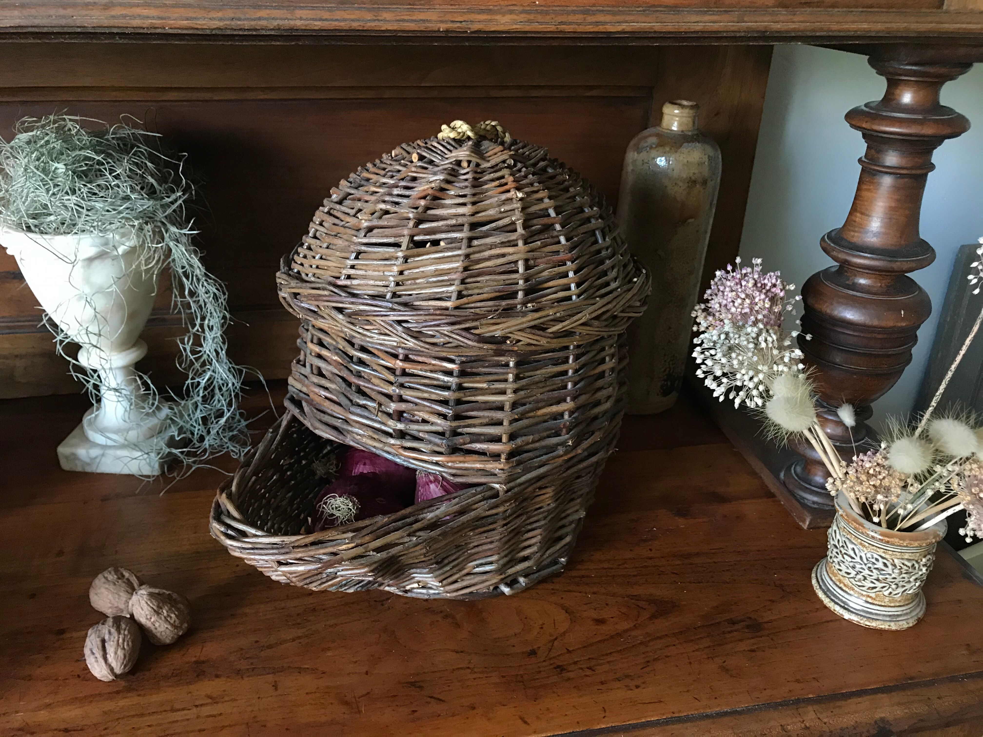 Panier en osier distributeur
