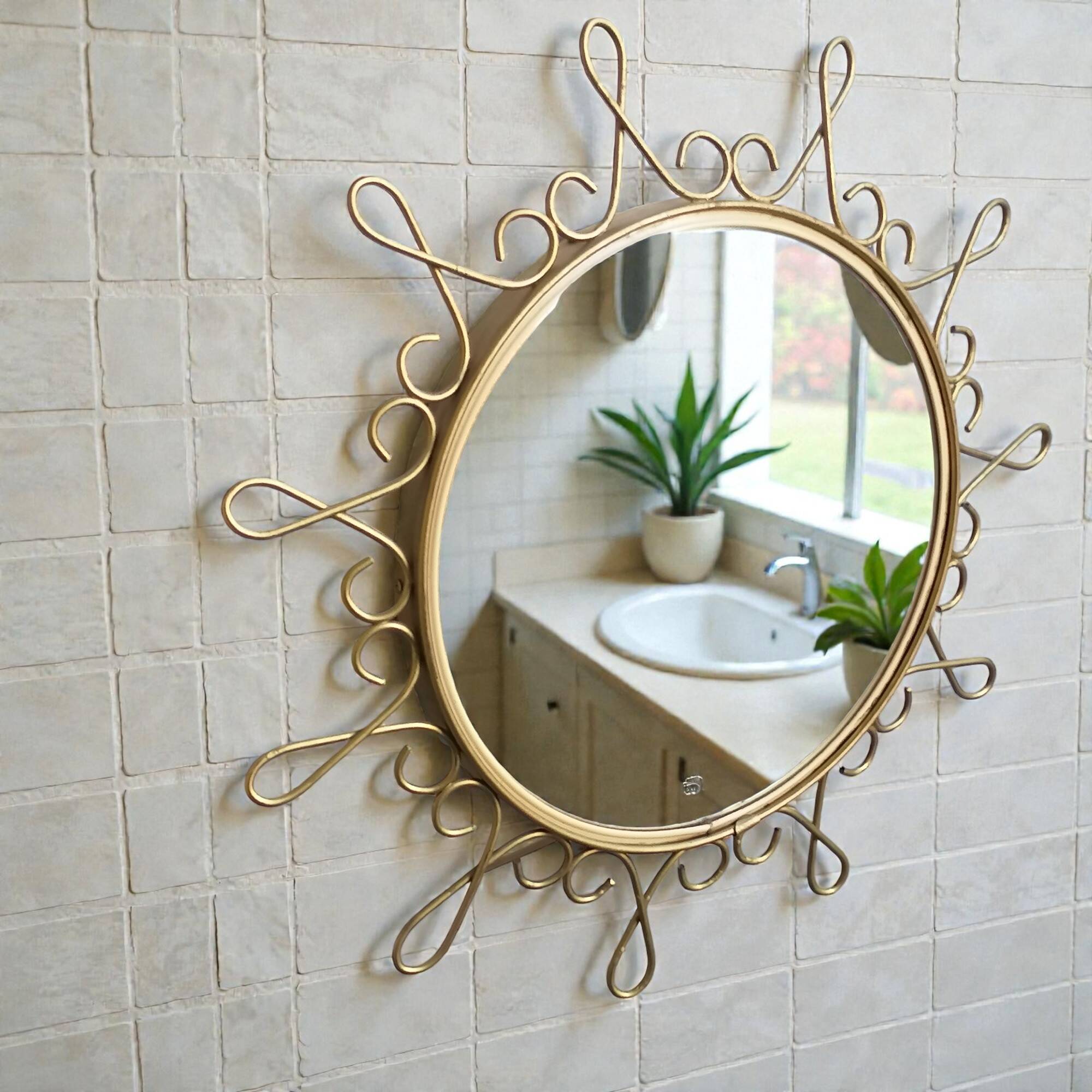 Miroir vintage en métal doré avec effet convexe des années 70