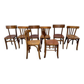 8 chaises bistrot anciennes