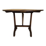 Rustic winemakers table