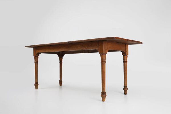 Table de ferme rustique en bois de pin, France, années 1850