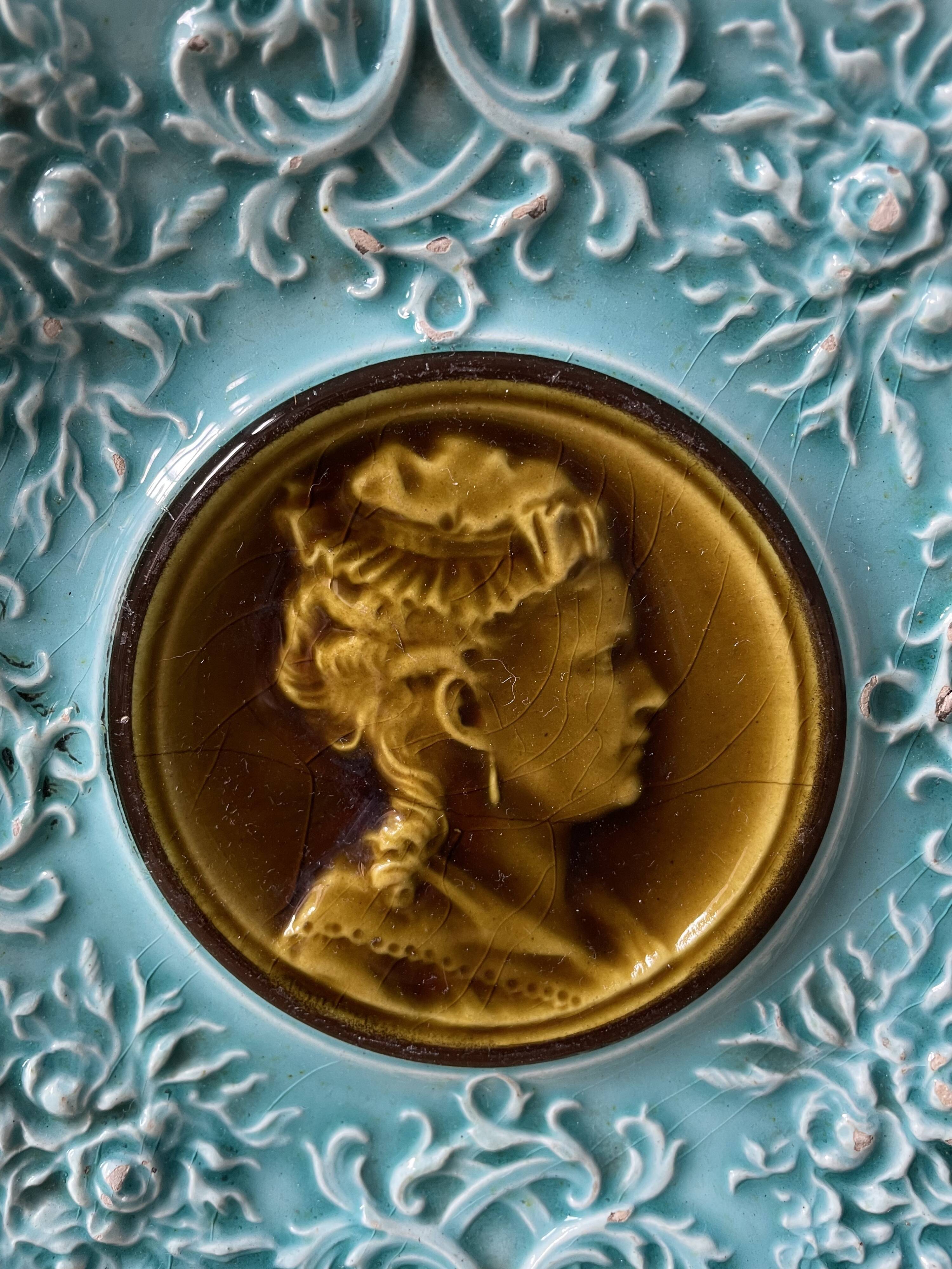 Old plate in slurry, Villeroy and Boch