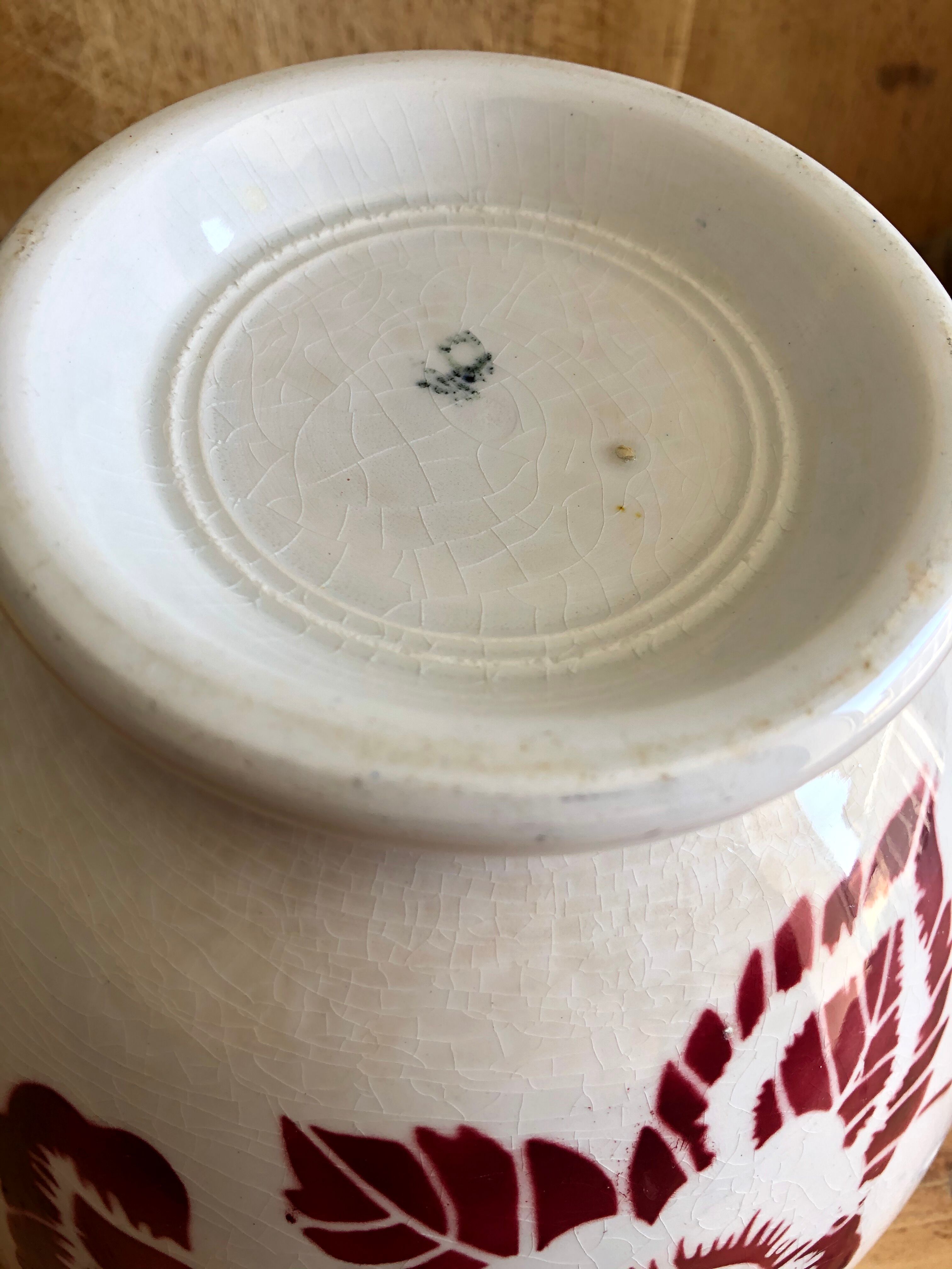 Ancient flower pattern bowl