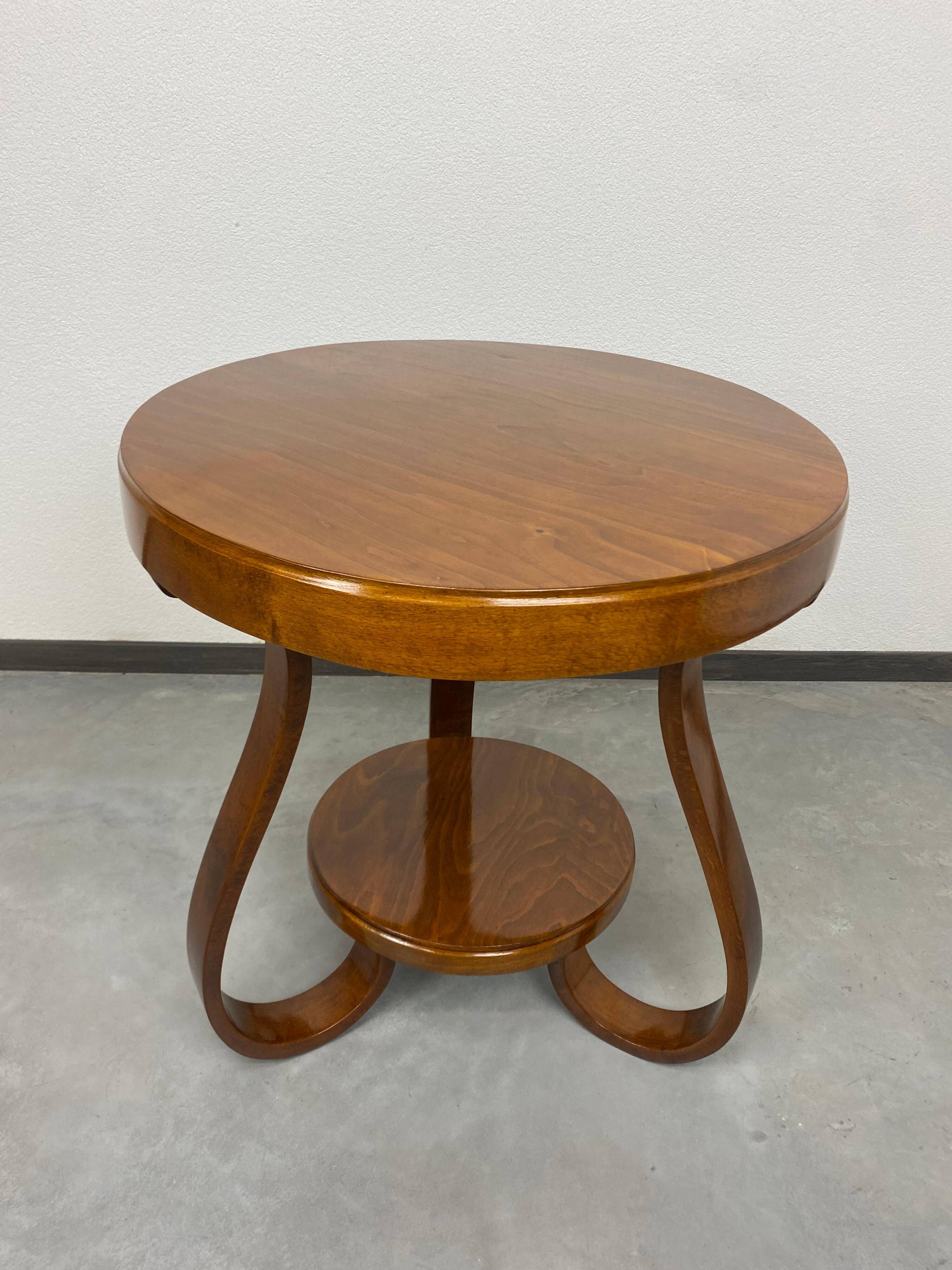 Table basse Tulipe Art déco no.301 par Thonet Debrecen