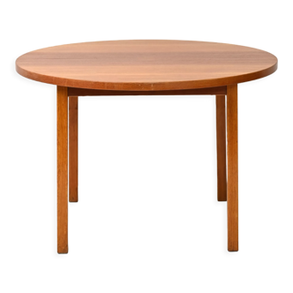 Scandinavian round table with stamp of authenticity