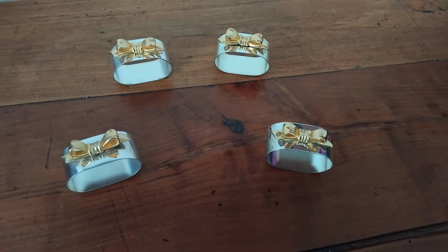 Ronds de serviettes vintage .