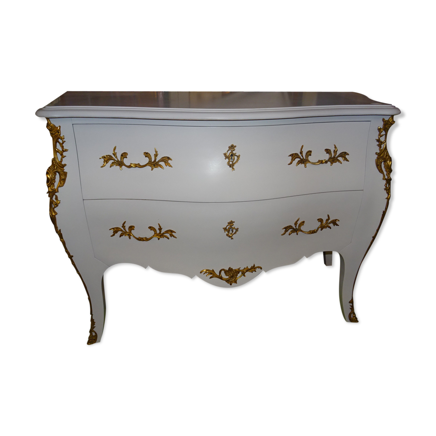 Chest of drawers revamped