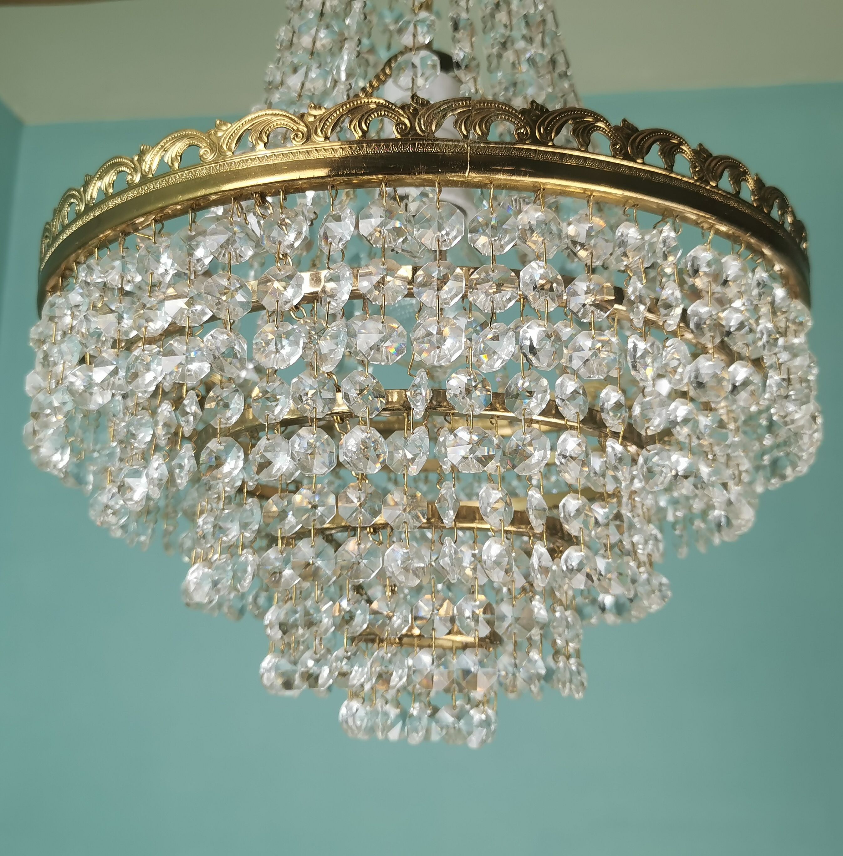 Grapevine chandelier