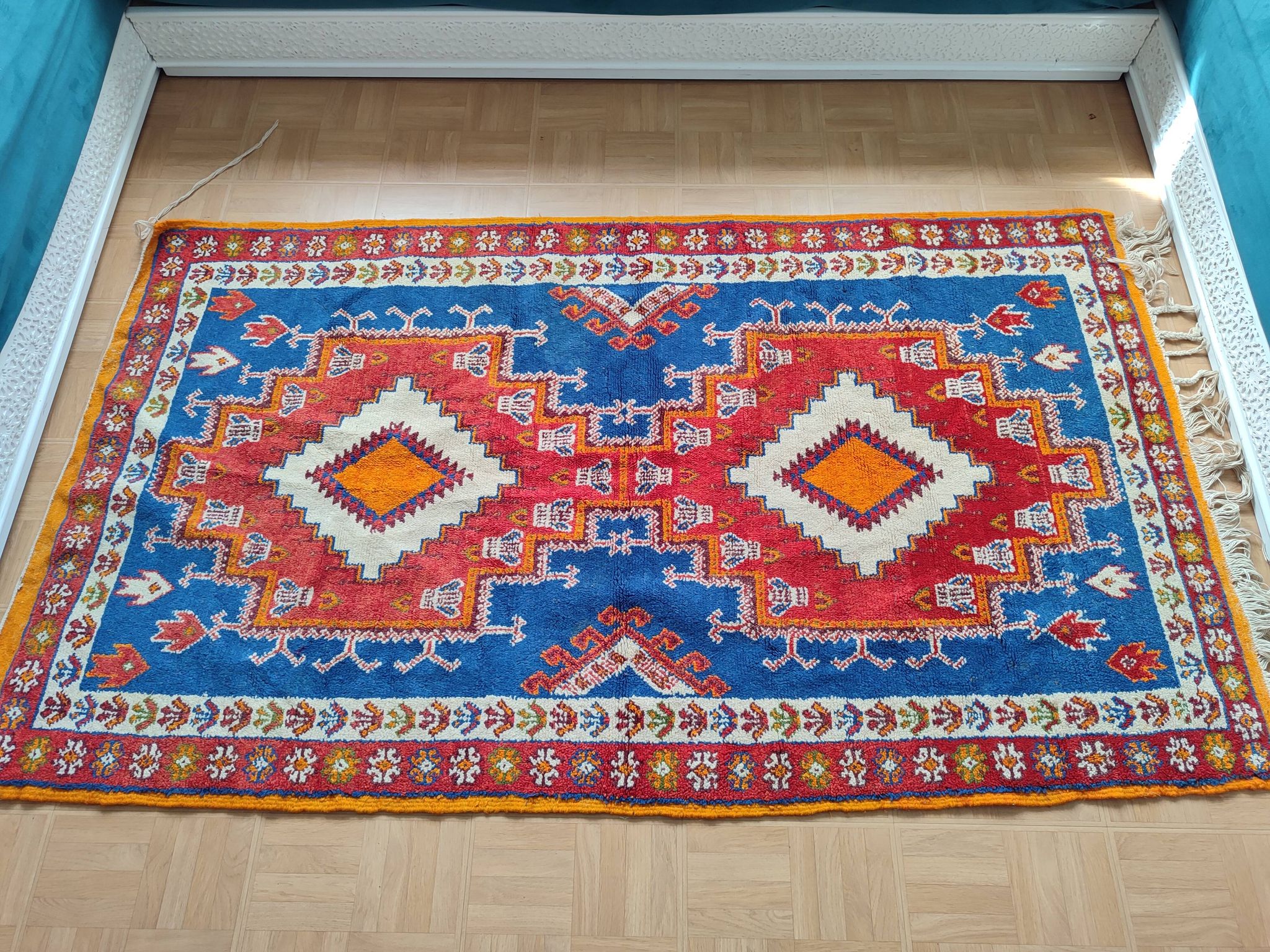 Authentic Moroccan Berber rug – 100% wool – handmade – 220 × 120 cm