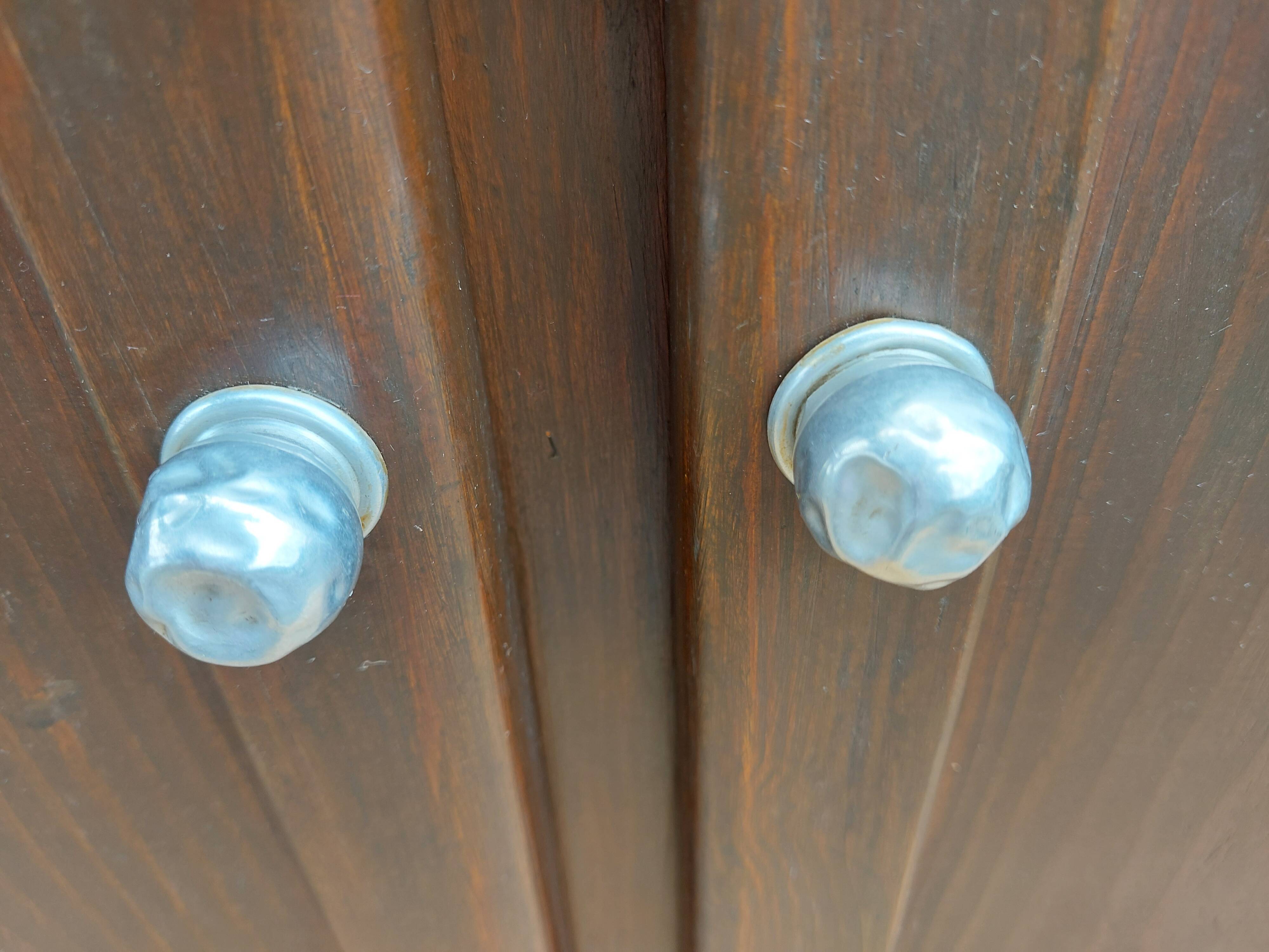 small dark Mado buffet