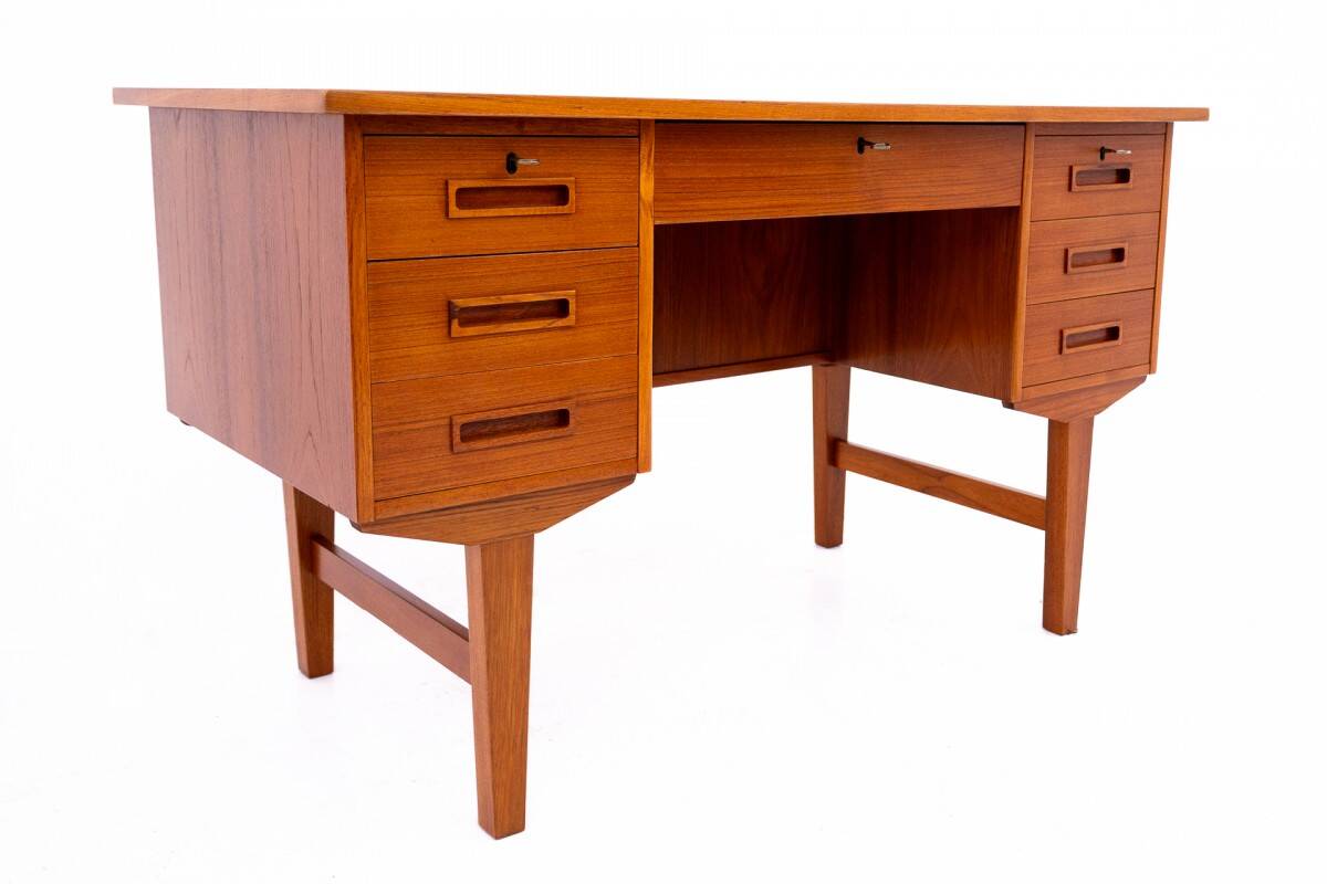 Bureau en teck, Danemark, années 1960.