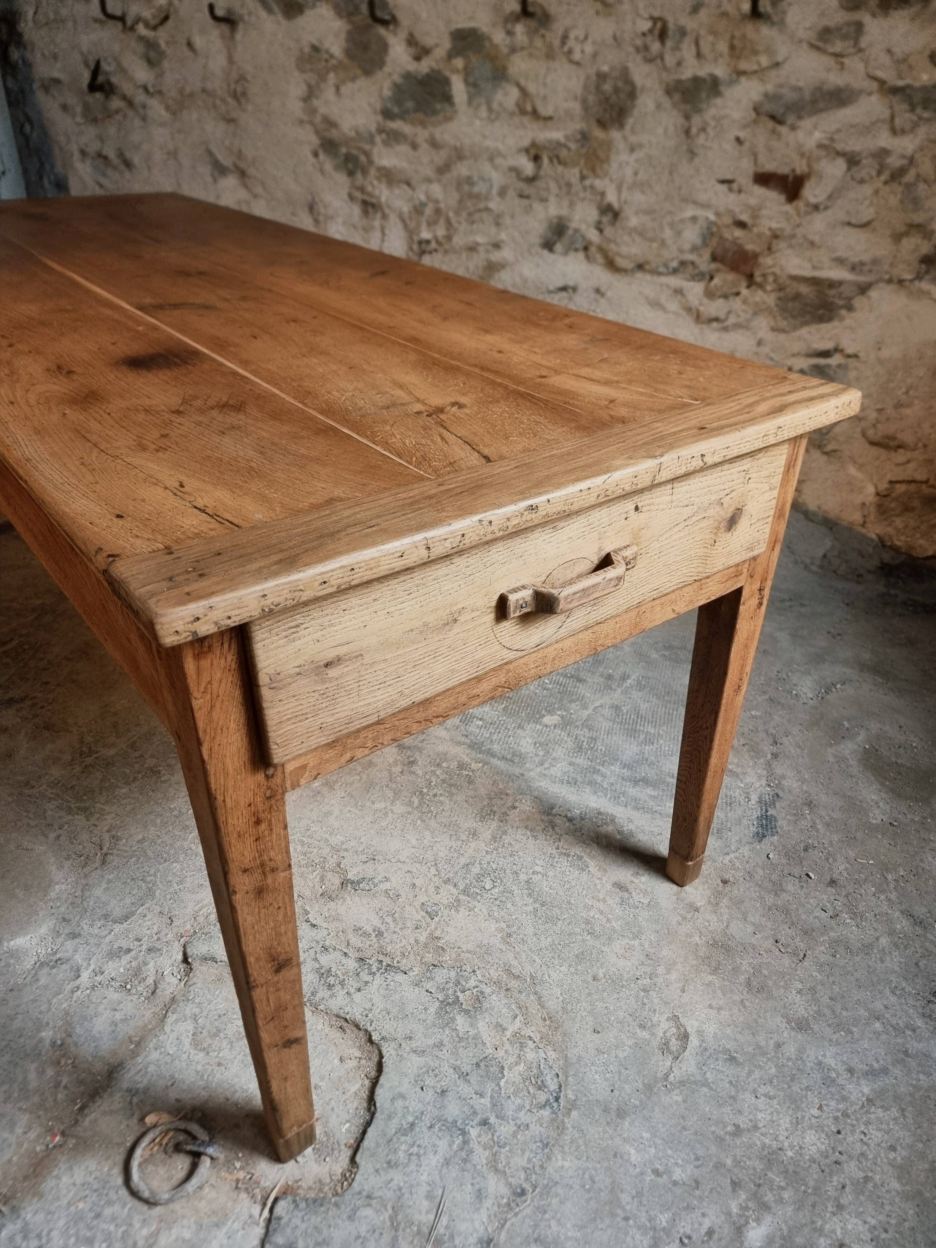 Old oak farmhouse table, dining table, Auvergne, circa 1750–1800