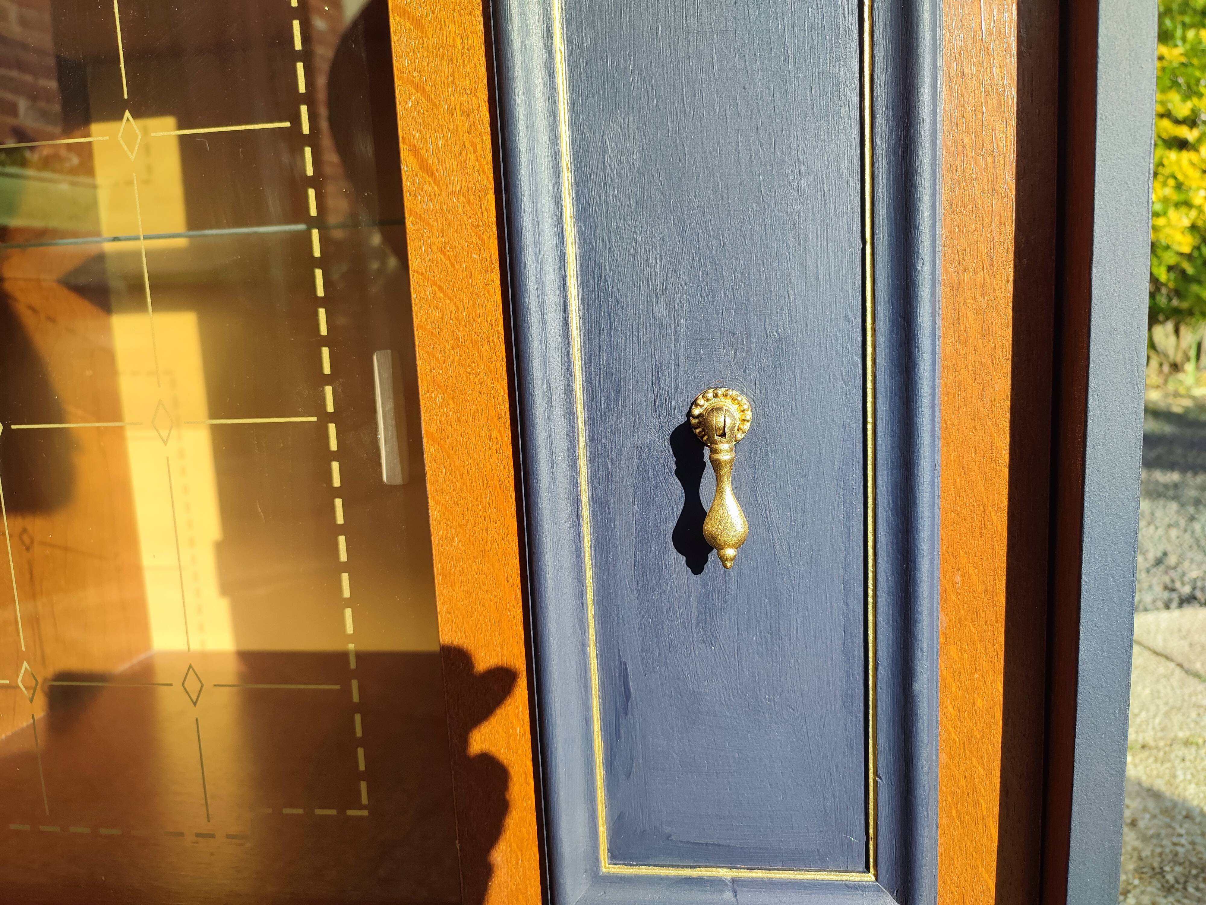 Vintage 1960s bar on wheels