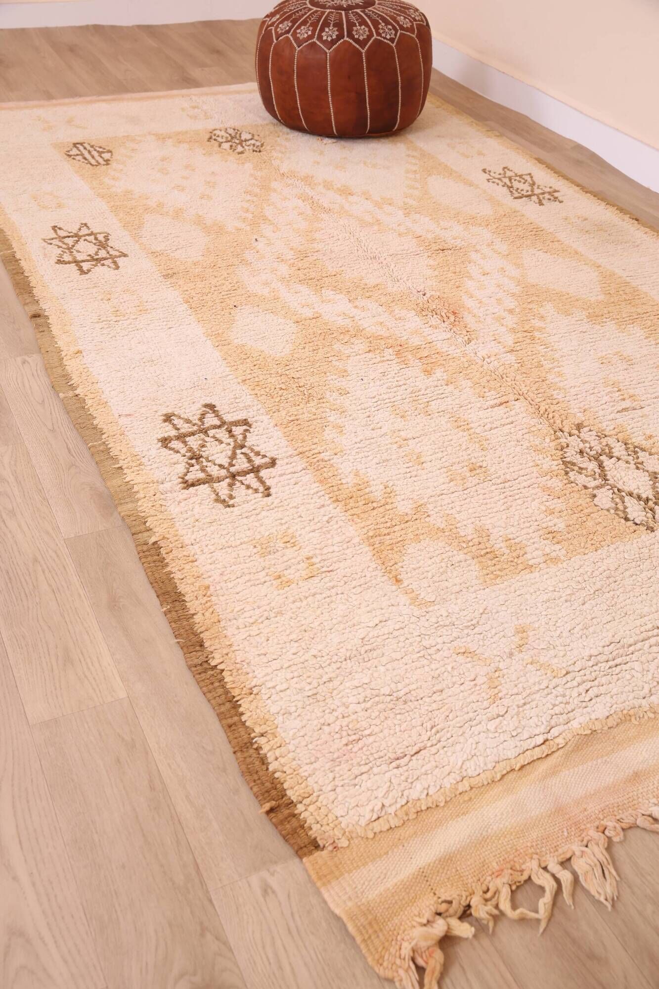 Yellow Vintage Moroccan Rug 159 x 282, Berber Wool Rug, Handmade Boho Rug