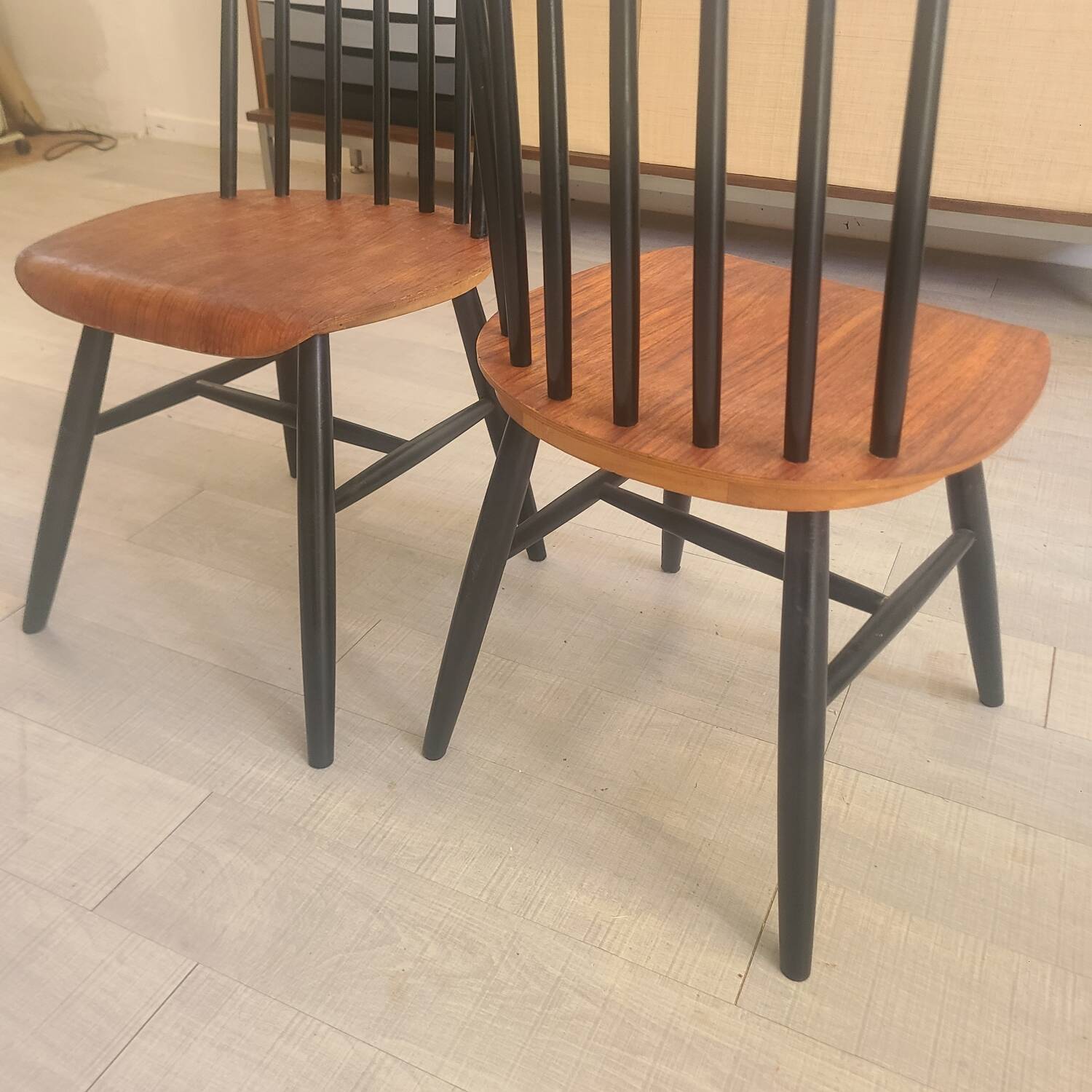 Fanett chairs design Ilmarii Tapiovaara vintage Scandinavian