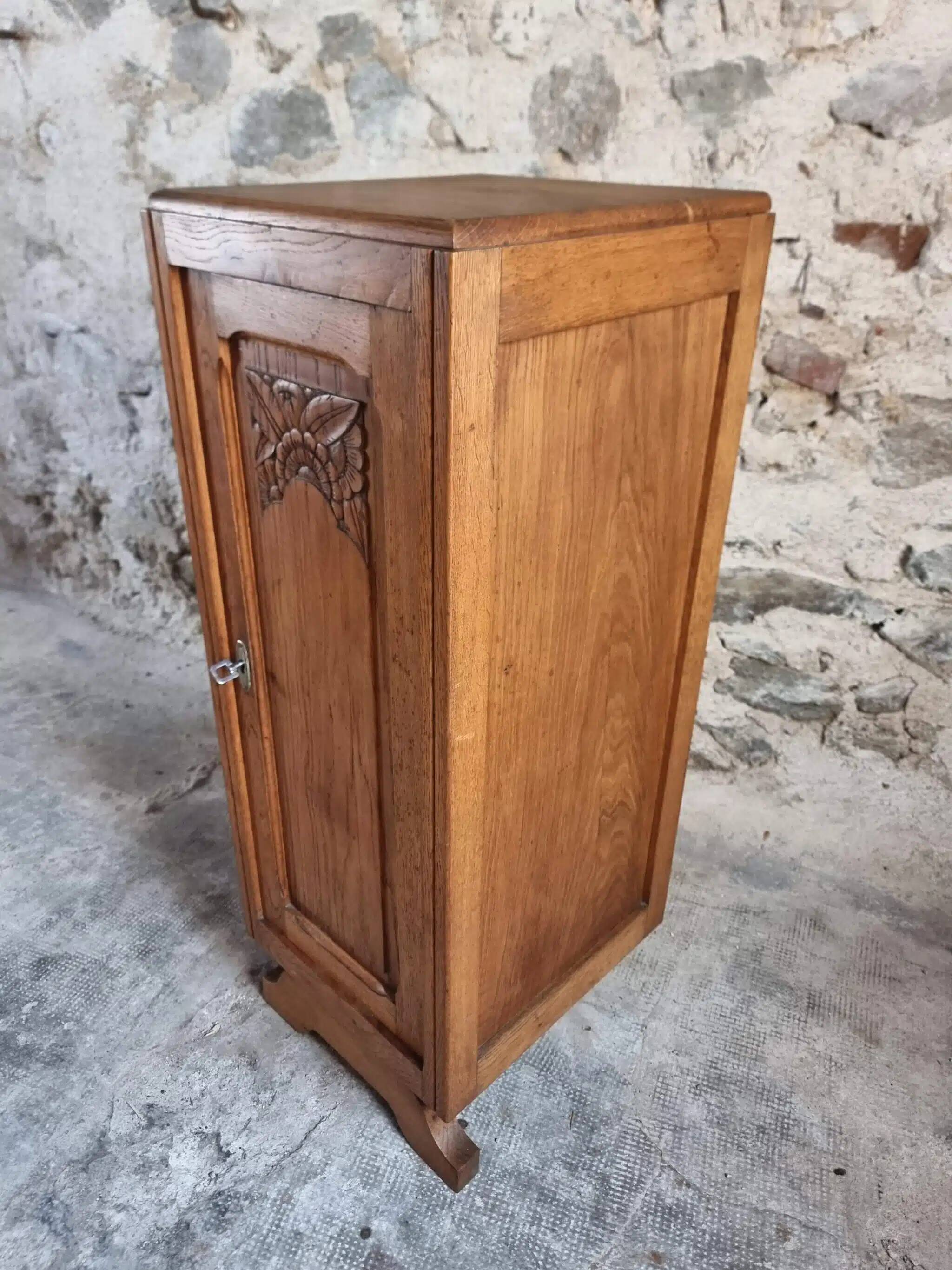 Armoire française Art déco des années 1920 – Petit placard de rangement verrouillable avec étagères (100 cm)