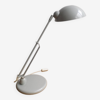 Desk lamp